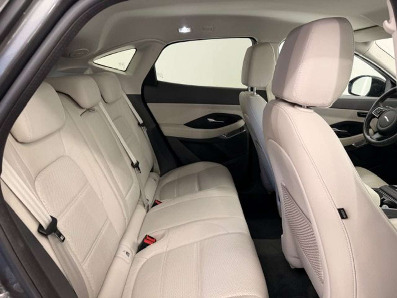 Jaguar E-Pace BENZINE AWD AUTOMAAT+TAL VAN OPTIES-49000KM!!! — foto 10 van 22