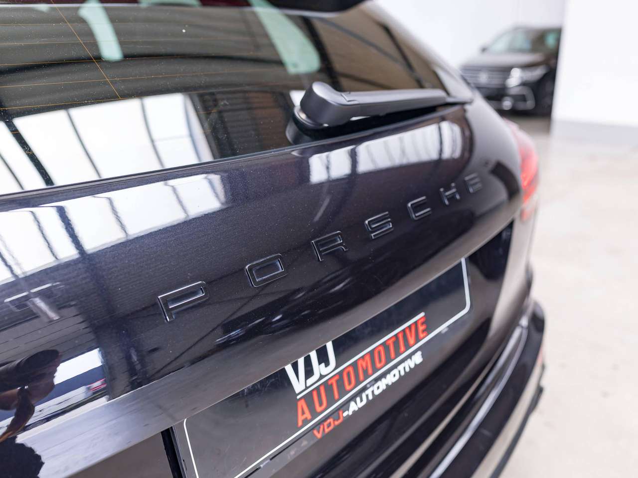 Porsche Cayenne PLATINUM EDITION|LUCHTGEVEERD|BOSE SOUND SYSTEM|PANO|CAMERA|WEGKLAPBARE TREKHAAK|SPORTCHRONO|LA|CC| — foto 8 van 25
