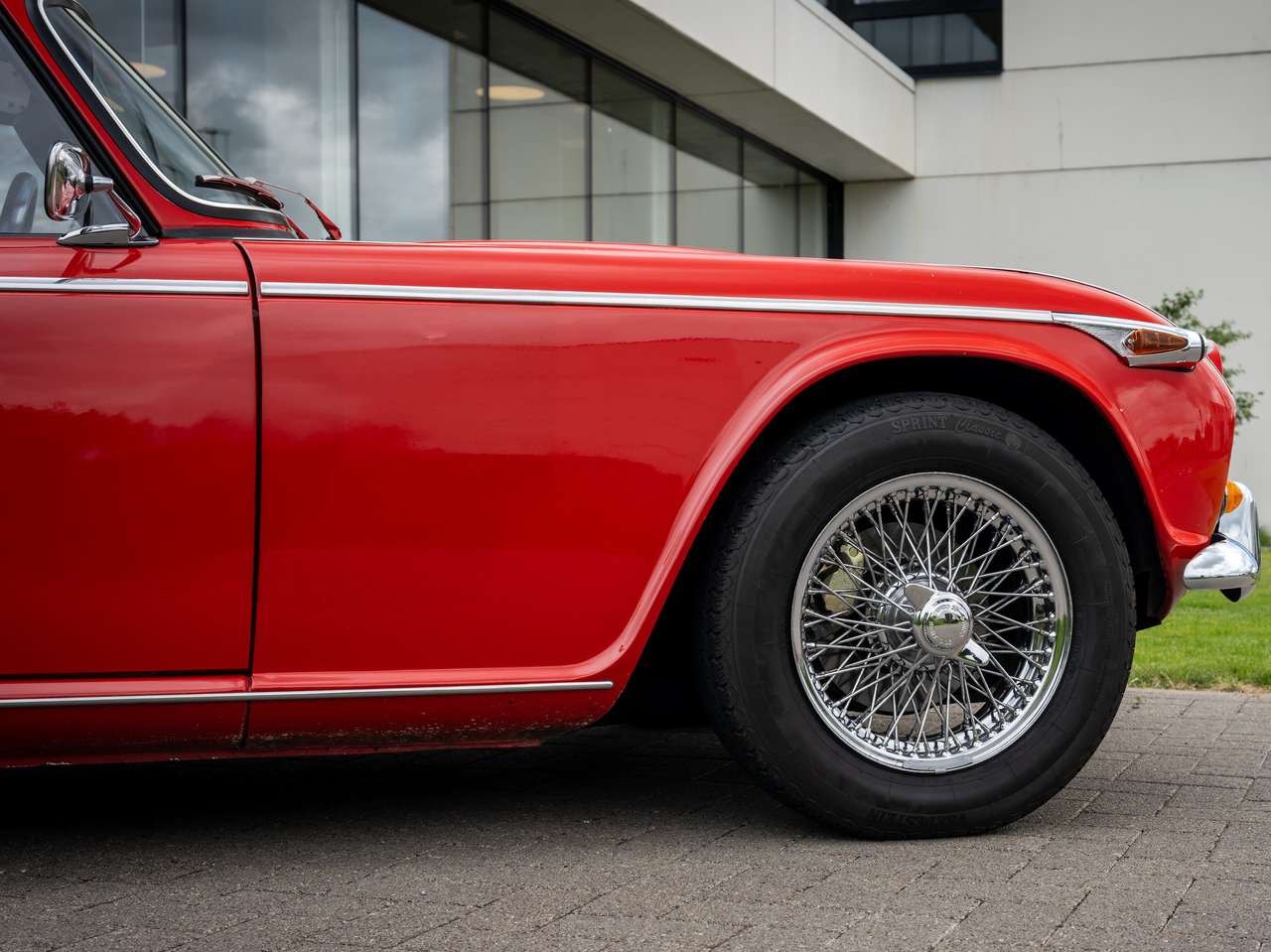 Triumph TR5 PI  EU model  with surrey top — foto 14 van 25