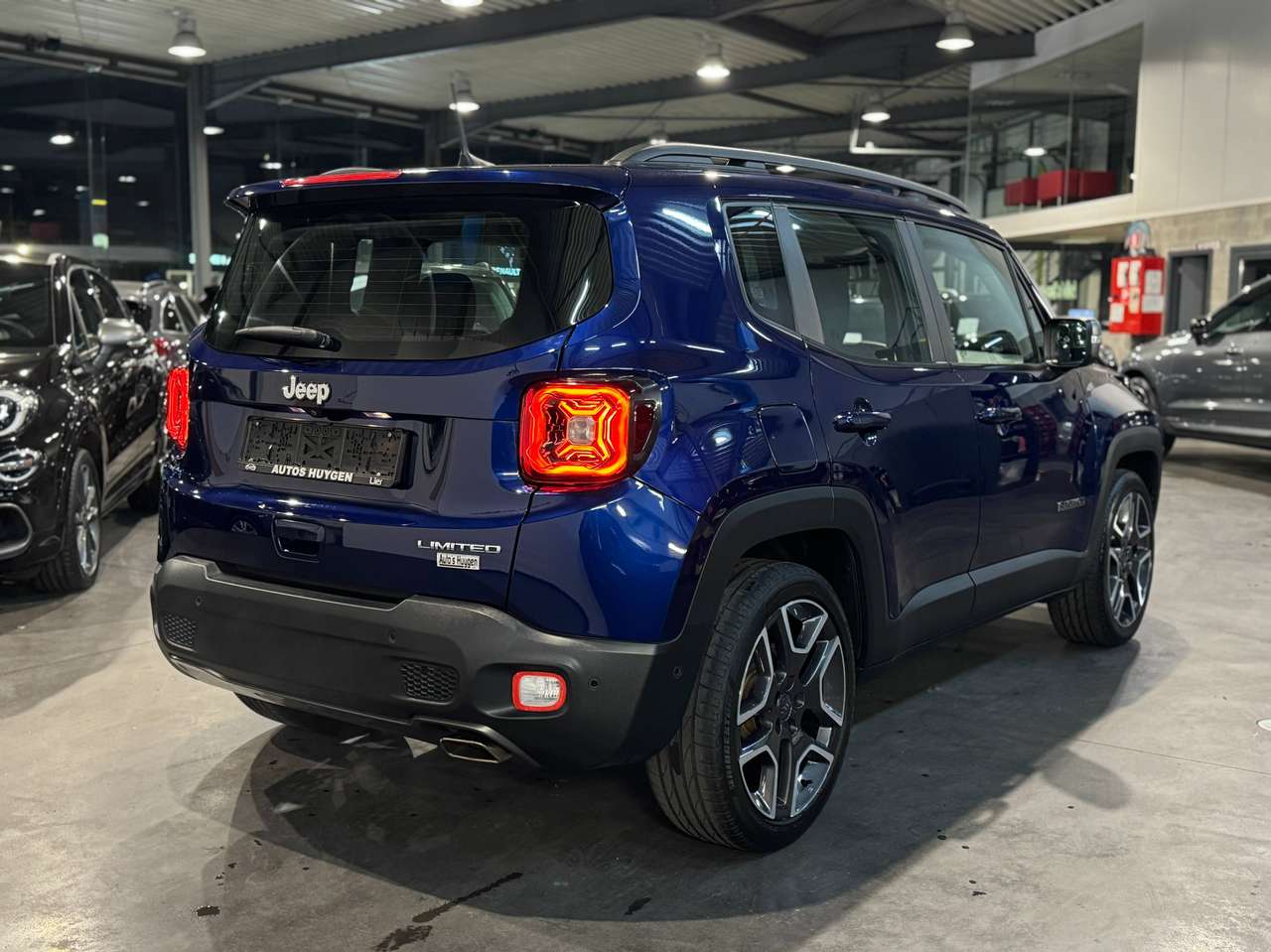 Jeep Renegade 1.0 T3 Limited — foto 3 van 17