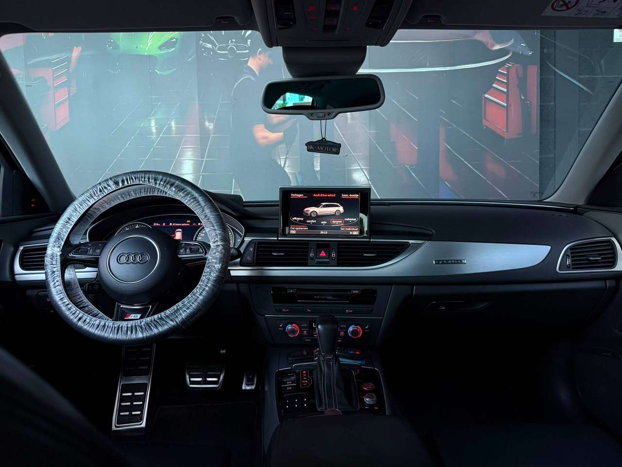 Audi S6 S6 SW 4.0 V8 TFSI Quattro S tronic — foto 8 van 25