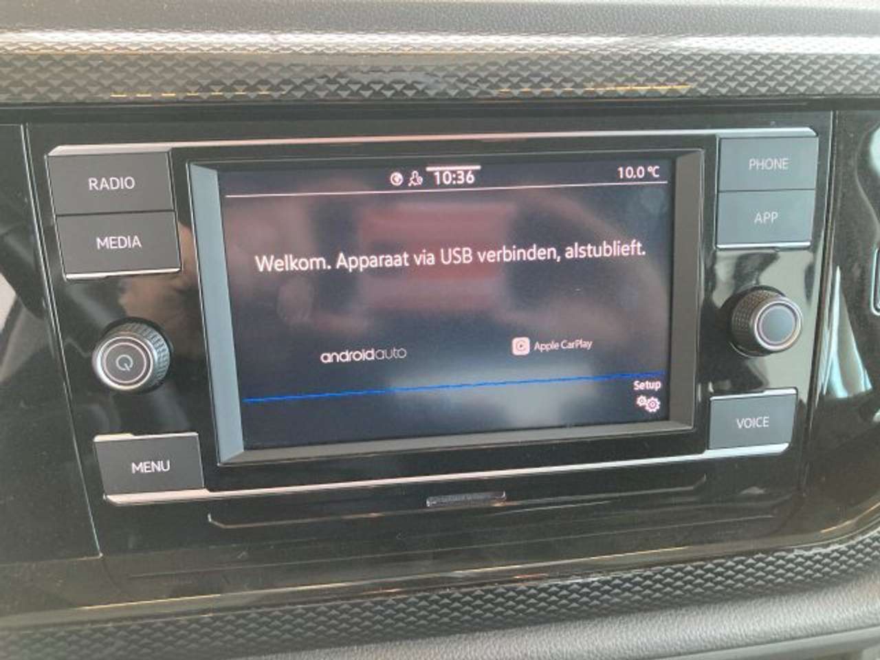 Volkswagen Polo BENZINE AUTOMAAT 42000KM!!!! — foto 19 van 19