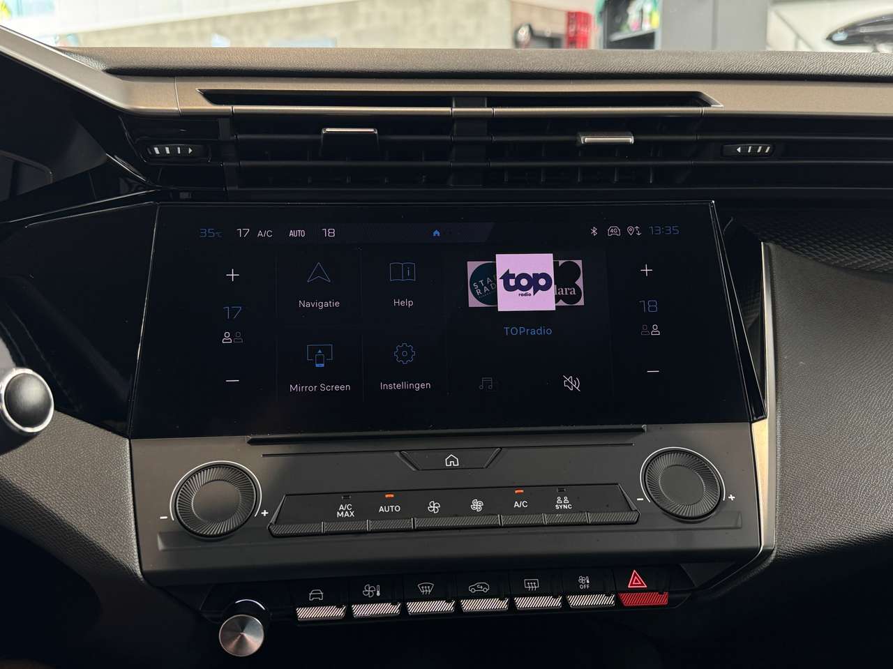 Peugeot 308 SW 1.2 PureTech Active Pack — foto 10 van 15