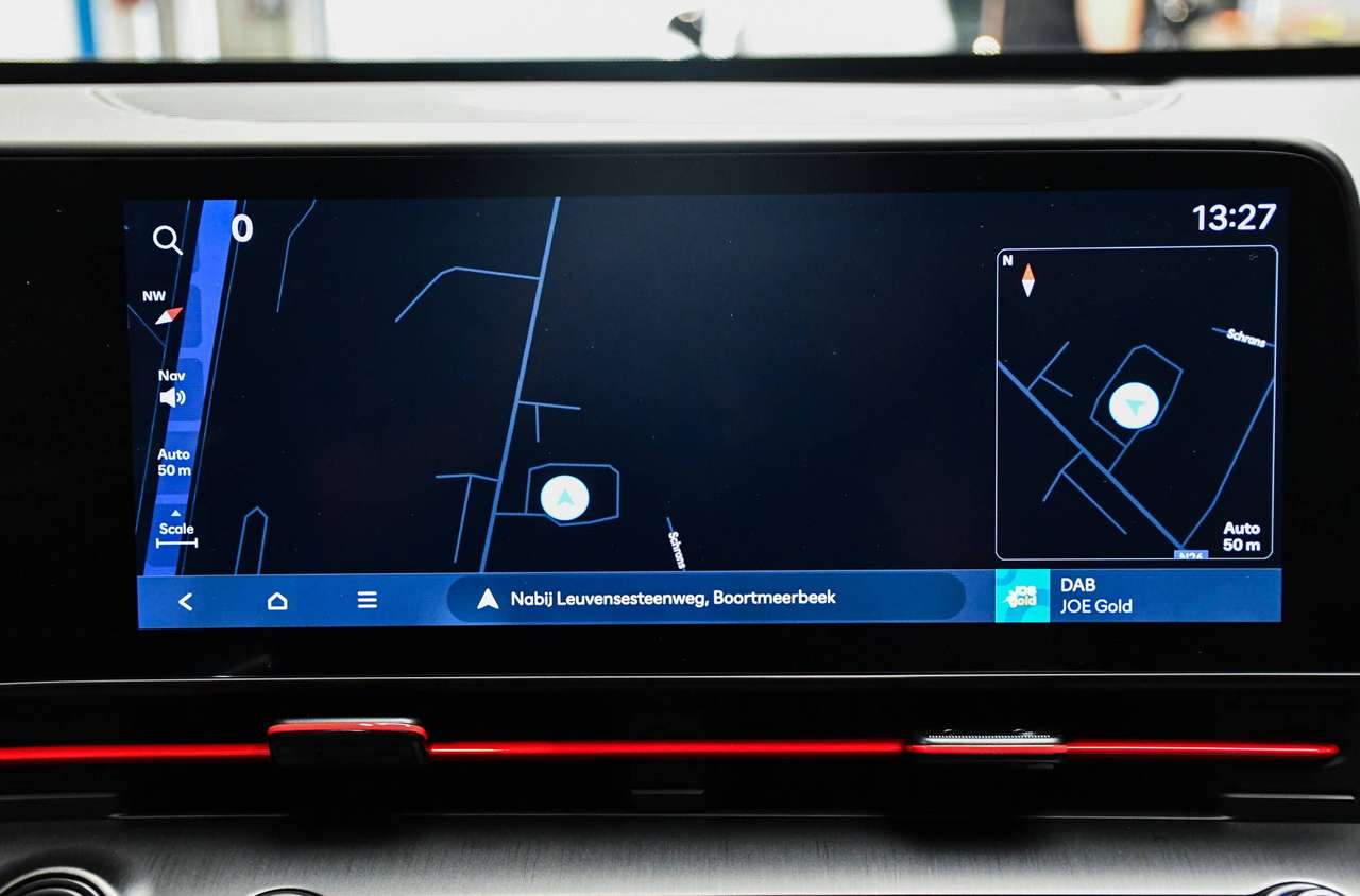 Hyundai KONA Kona HEV 1.6 GDi Feel N-Line DCT - NAVIGATIE / CAMERA / SMARTLINK / ACC / BLIS / PDC — foto 9 van 21