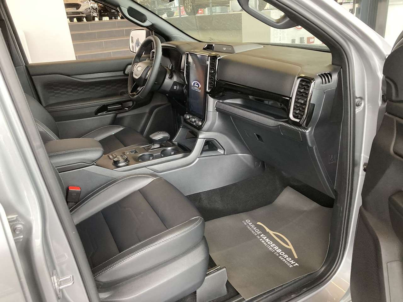 Ford Ranger LIMITED PHEV BENZINE AWD AUTOMAAT NIEUW OKM 44600 +BTW — foto 8 van 18