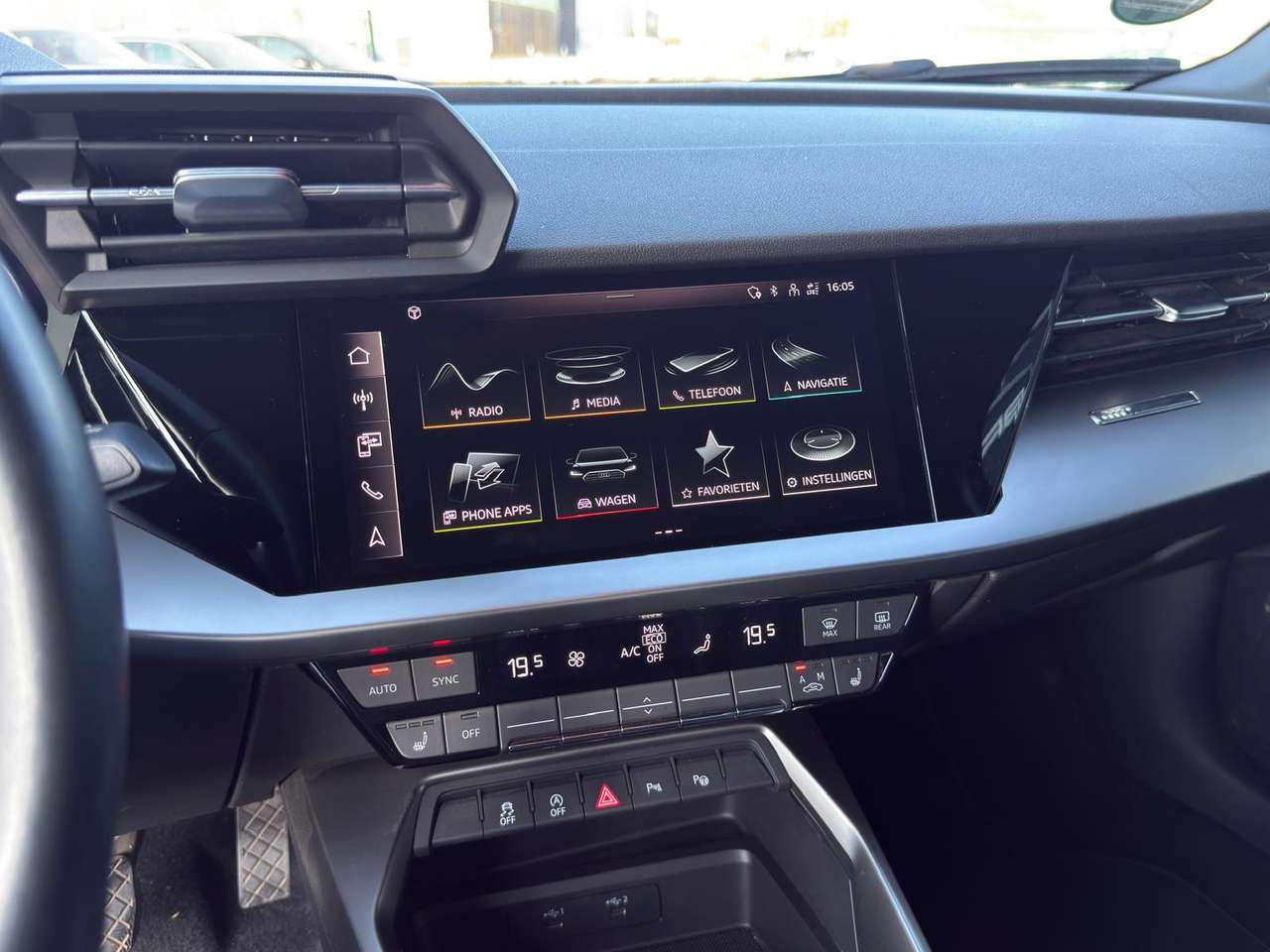 Audi A3 30 TDi 5 deurs 115 pk  85000km — foto 13 van 15