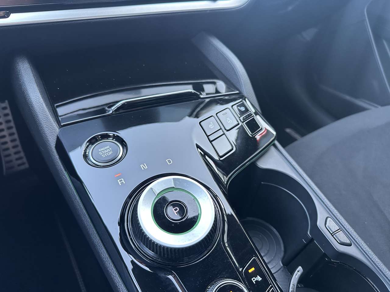 Kia Sportage 1.6 T-GDi  AWD 4x4 PHEV GT Line Plug in Hybride — foto 14 van 20