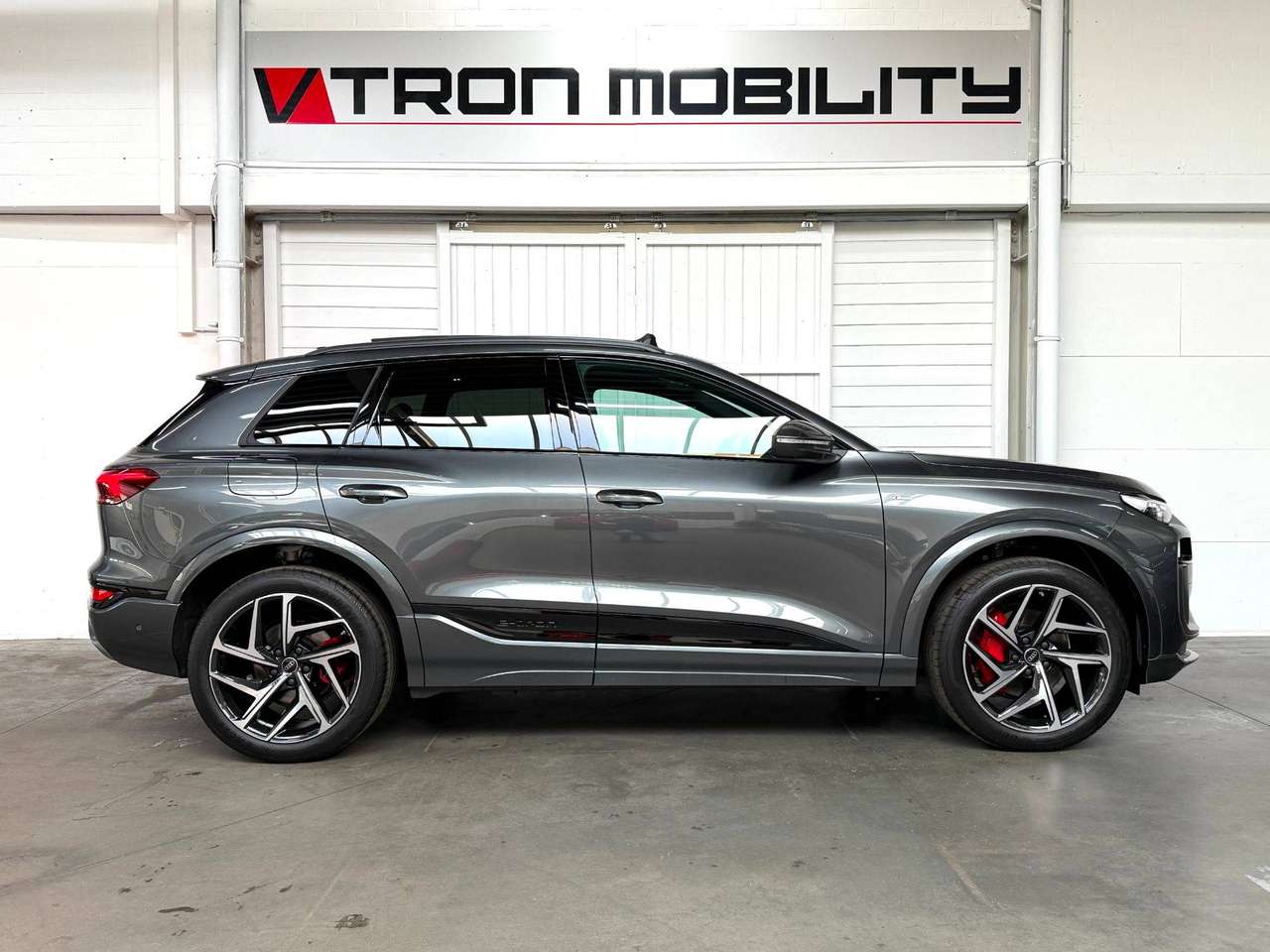 Audi Q6 e-tron Q6 e-Tron 100kWh Performance S-Line Edition PANO*TREKHAAK*360CAMERA*CARPLAY*MATRIXLED — foto 3 van 25