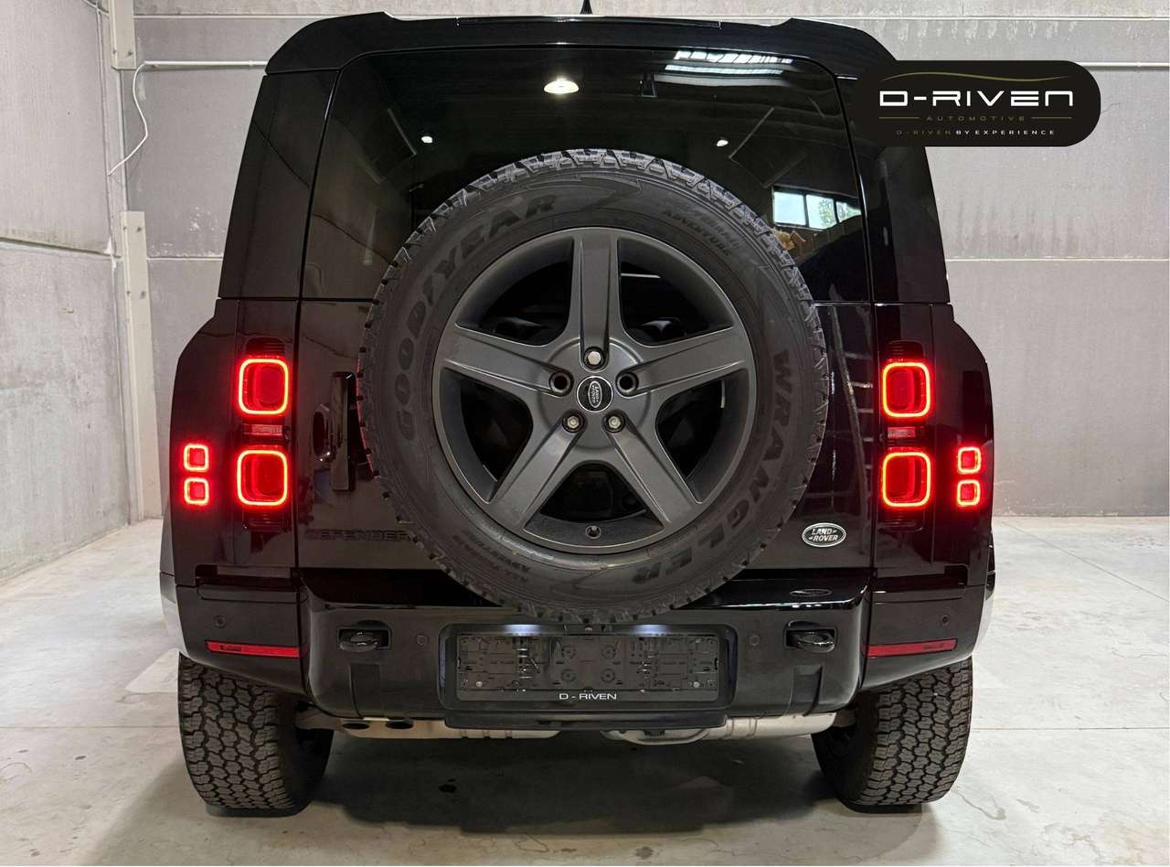 Land Rover Defender 90 SE D250* X-DYNAMIC *Lichte vracht*LUCHTVERING*LEDER*360*20"*FULL* — foto 2 van 25