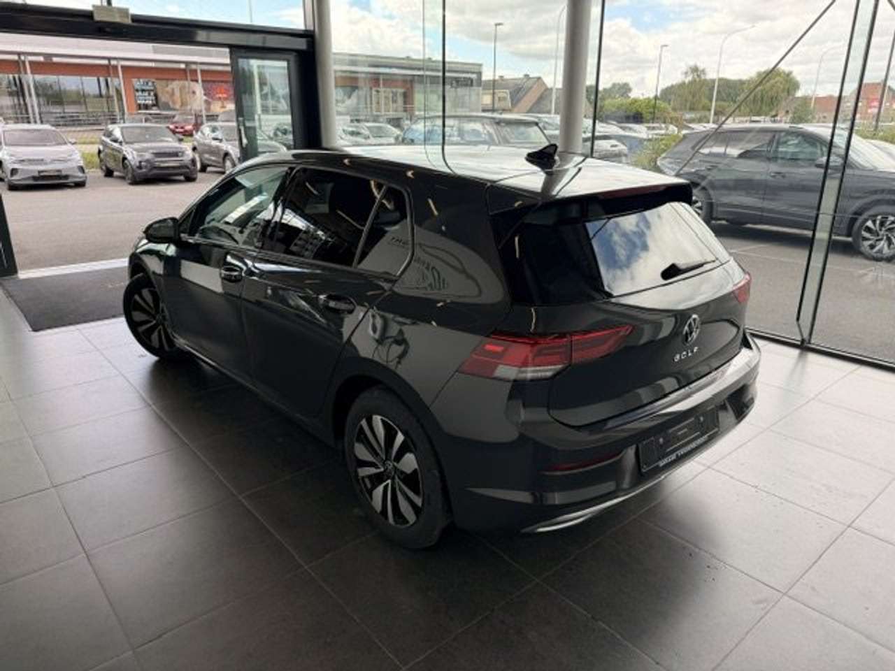 Volkswagen Golf MOVE 1.0 TSI  30000KM!!! — foto 4 van 23