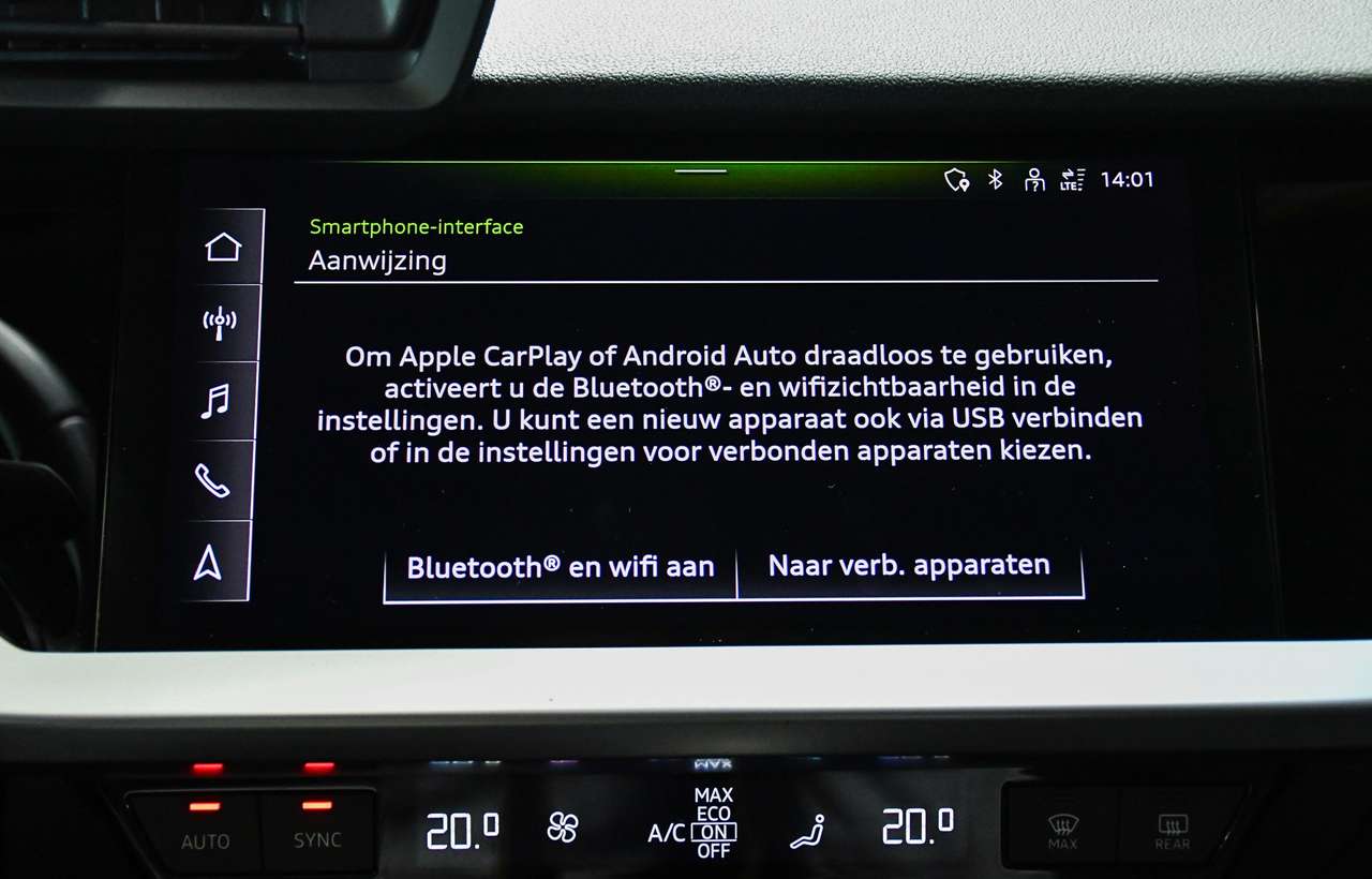Audi A3 A3 40TFSI Design PHEV - NAVIGATIE / CAMERA / ACC / SMARTLINK / PDC — foto 10 van 16