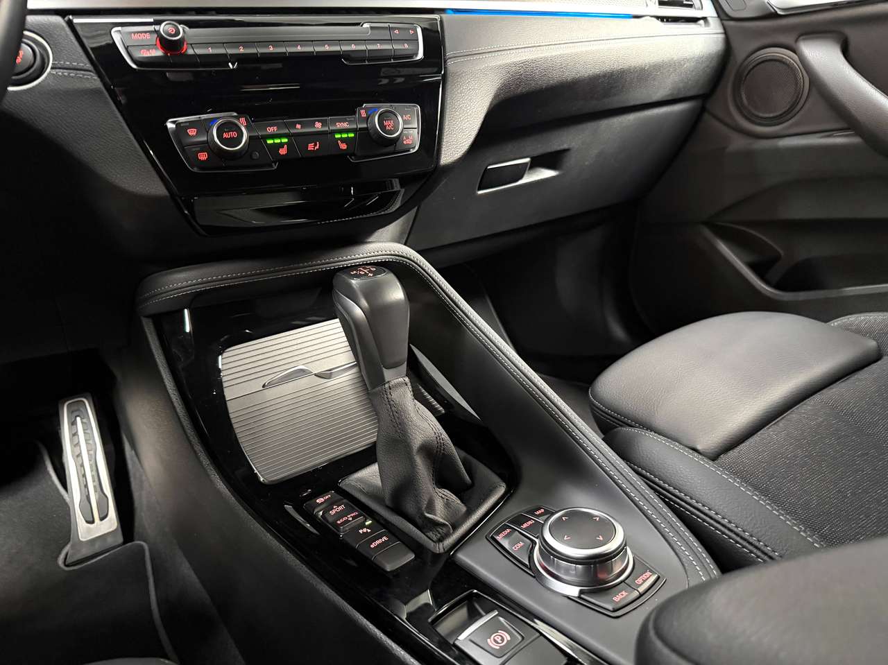 BMW X2 xDrive 25e M-Pack PHEV CAMERA*LED*CC*PDC*NAVI*DAB*CARPLAY*KEYLESS — foto 13 van 25