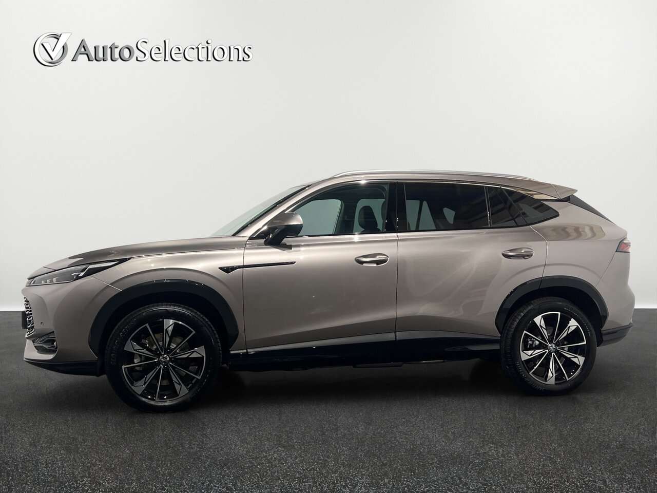 MG HS Hybrid+ 1.5 LEDER/NAVI/LED / 360° — foto 8 van 23