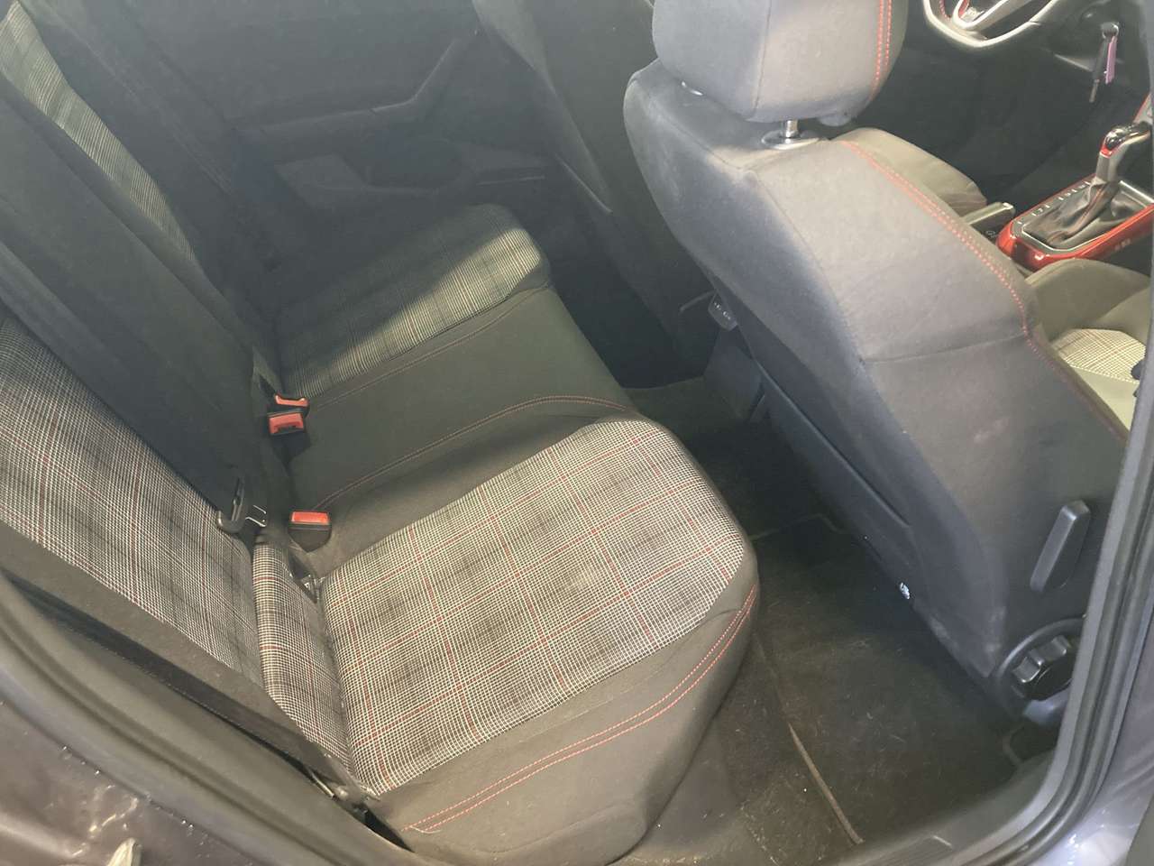 Volkswagen Polo GTI 2.0TSI 207PK DSG AUTOMAAT — foto 7 van 16