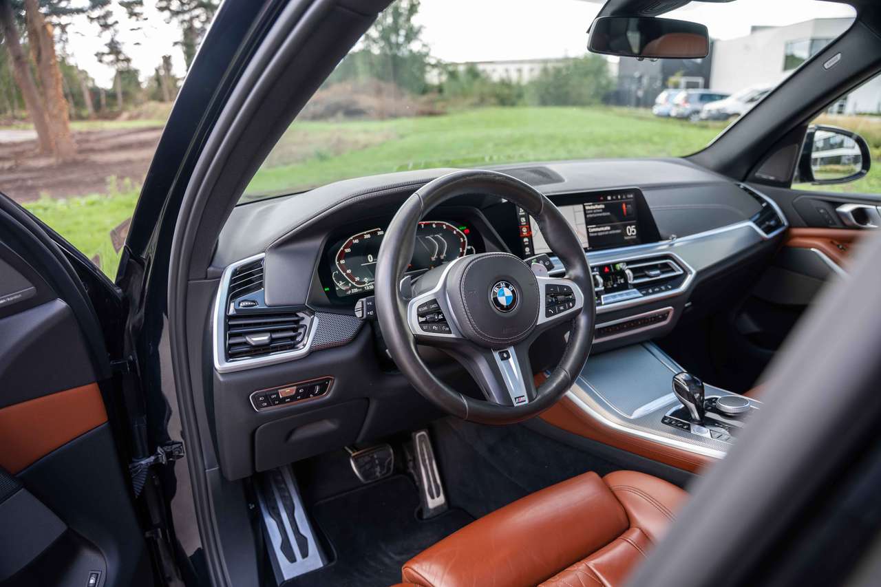 BMW X5 (2020) — foto 19