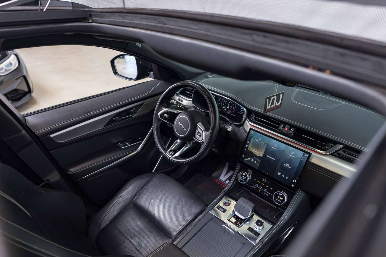 Jaguar F-Pace P400e R-DYNAMICS S|PHEV|PANO|ZETELVERW.(v/a)|KEYLESS|MERIDIAN SOUND SYSTEM|360°|ACC|LA|BLIND SPOT| — foto 6 van 25