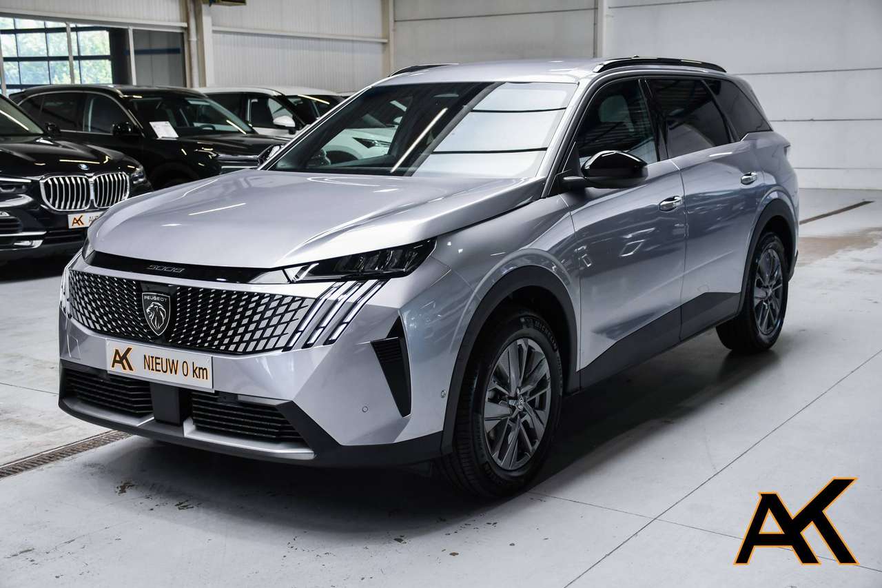 Peugeot 5008 5008 Hybrid Allure 7pl MHEV NIEUW - NAVIGATIE / CAMERA / ACC / SMARTLINK / BLIS / PDC