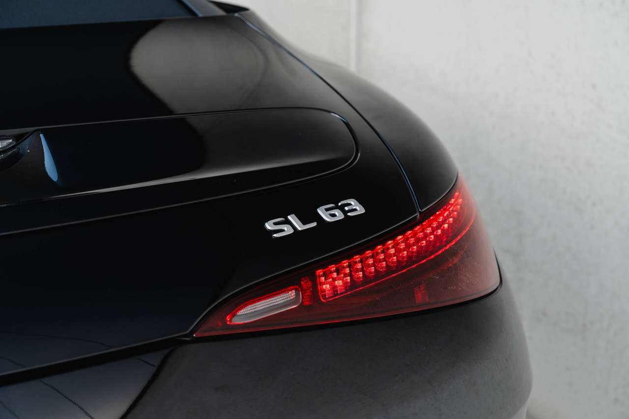 Mercedes-Benz SL 63 AMG 4-Matic+ / VOLL / Dynamic Plus Pack / Carbon Pack / Track Pace /  Burmester — foto 13 van 25