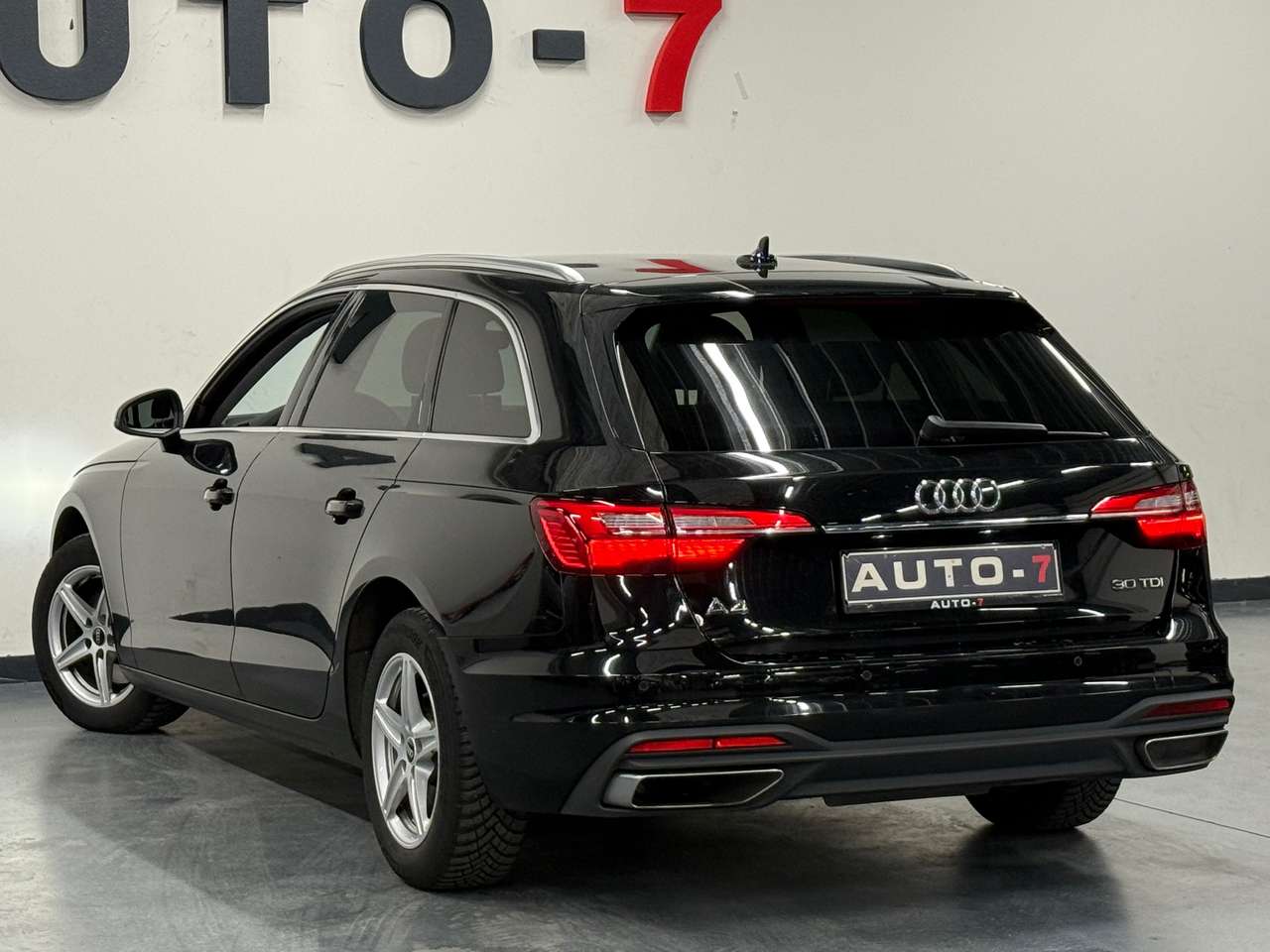 Audi A4 Avant 30 TDi S tronic Automaat Diesel 2020 BTW IN! — foto 3 van 22