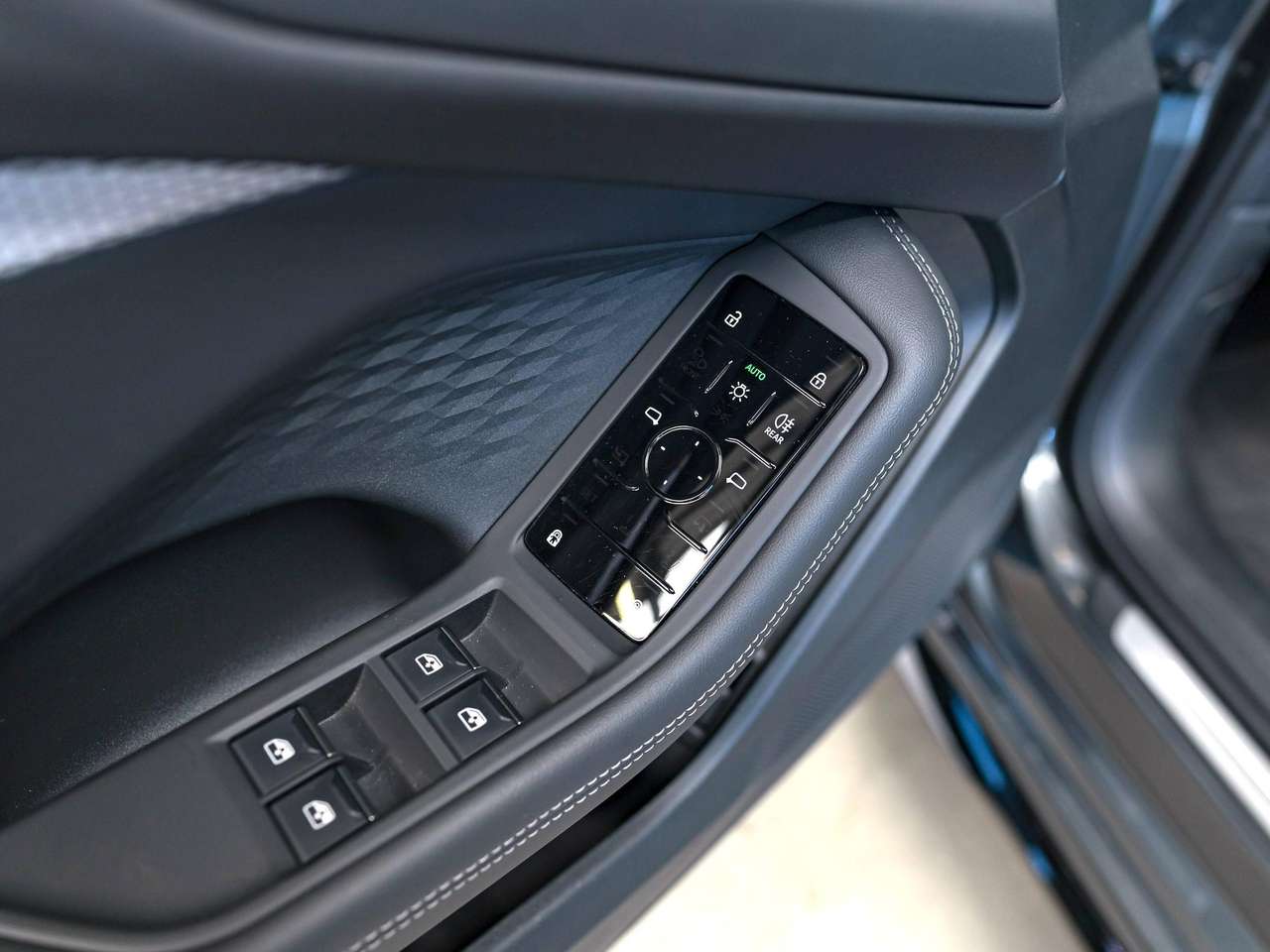 Audi A5 2x S-LINE|PASSENGER DISPLAY|KEYLESS|SFEERVERL.|CAMERA|STOPLICHTINFO|ACC|LA|ZETELVERW.| — foto 23 van 25