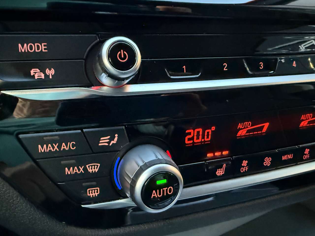 BMW 518 dA Break Sport Pack Automaat GPS Led Camera — foto 16 van 19