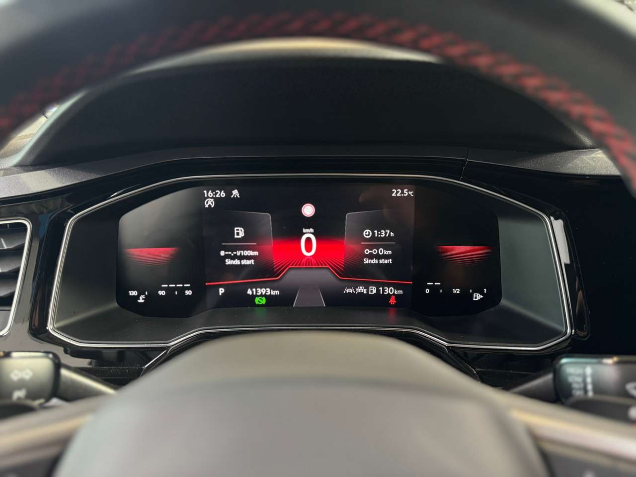 Volkswagen Polo GTI 2.0 TSI DSG — foto 19 van 20