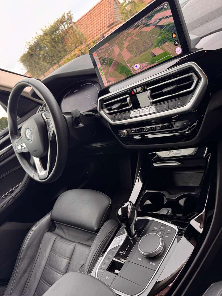 BMW X3 PHEV xDrive30e Individual LCI Facelift — foto 14 van 25