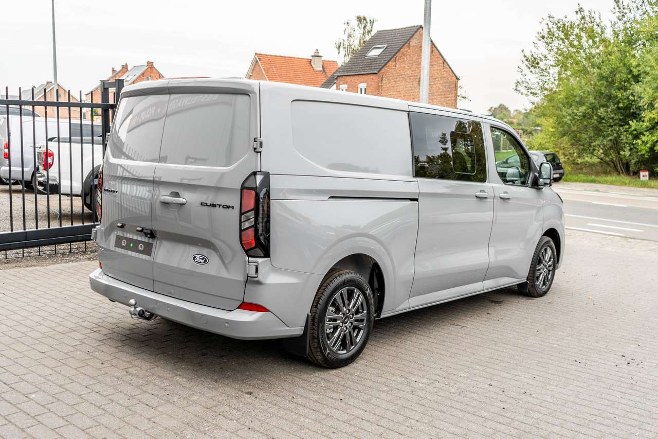 Ford Transit Custom 2.5 PHEV Limited DC L2 5pl.- Trekhaak / 360° Camera - 42.800ex — foto 4 van 16