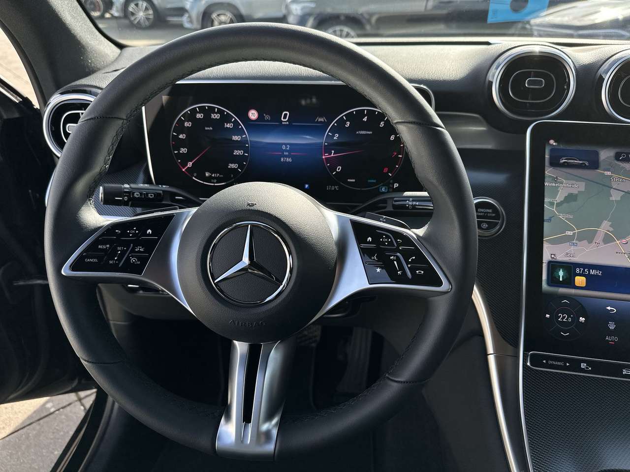 Mercedes-Benz GLC 200 GLC 200 4 MATIC Luxury Line Trekhaak — foto 18 van 19