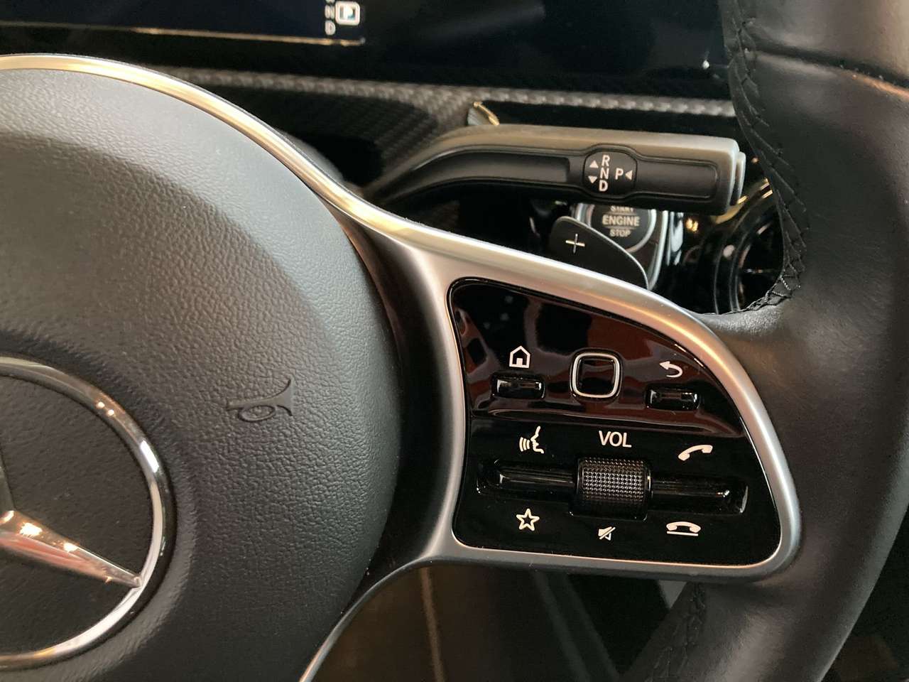 Mercedes-Benz A 180 BENZINE AUTOMAAT  +TAL VAN OPTIES — foto 18 van 20