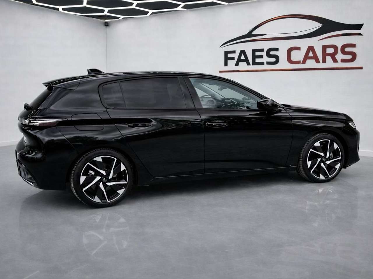 Peugeot 308 308 Hybrid 180 e-EAT8 Allure Pack — foto 5 van 15