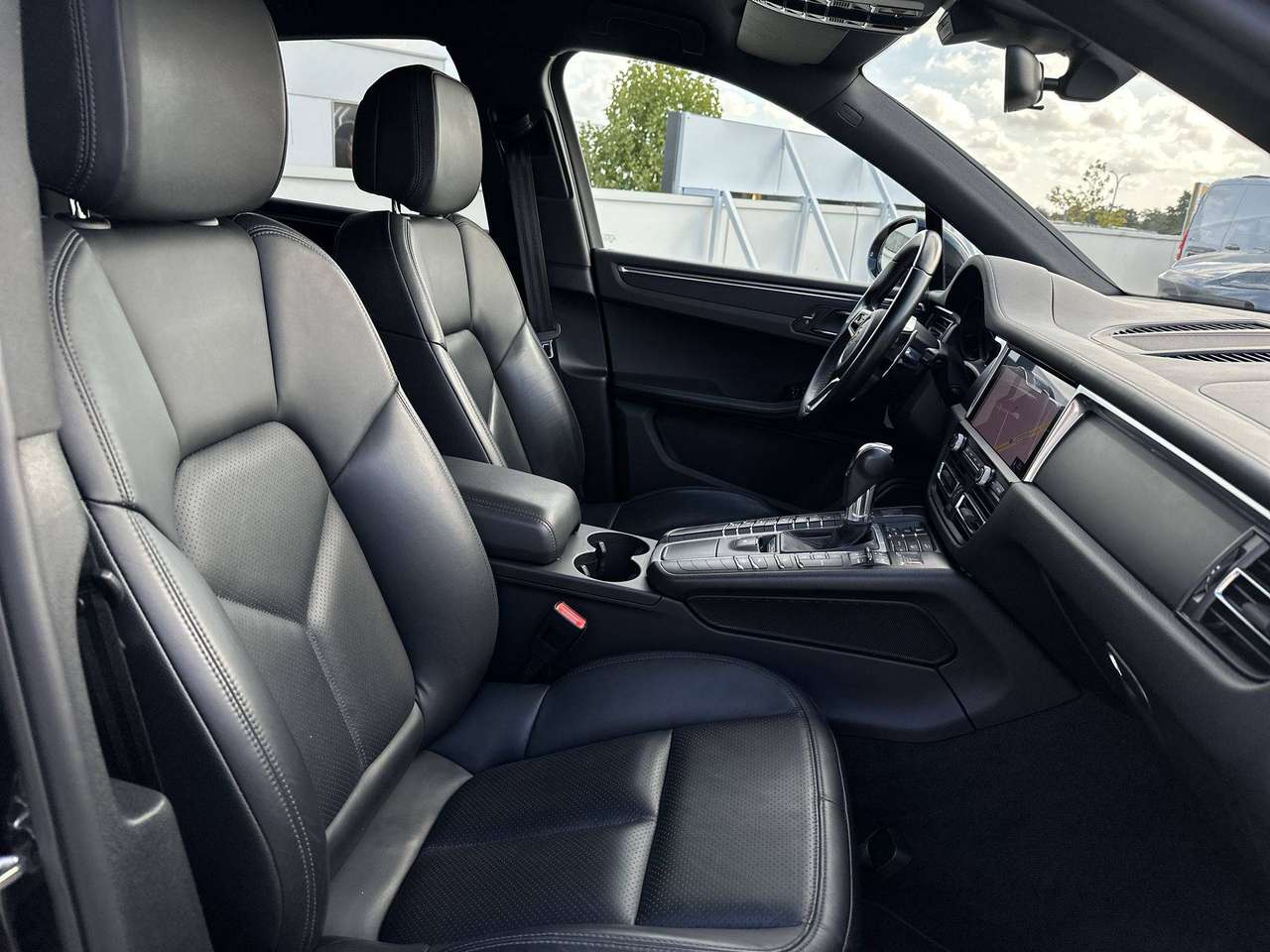 Porsche Macan Macan 2.0 Turbo PDK Lederpakket Privacy 20" Macan Turbo — foto 18 van 18