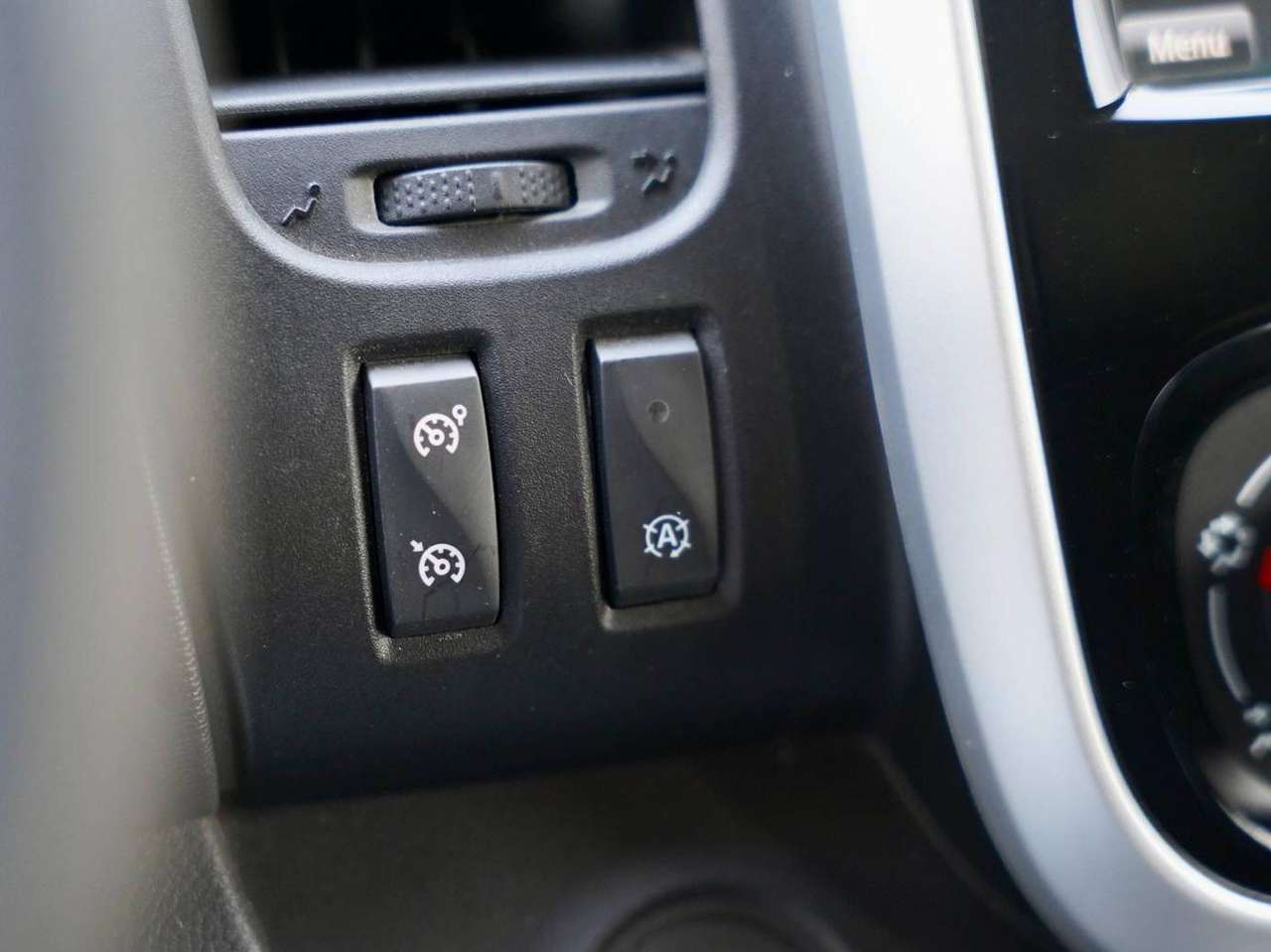 Renault Trafic 2.0 dCi 29 6 plaatsen lichte vracht — foto 19 van 25