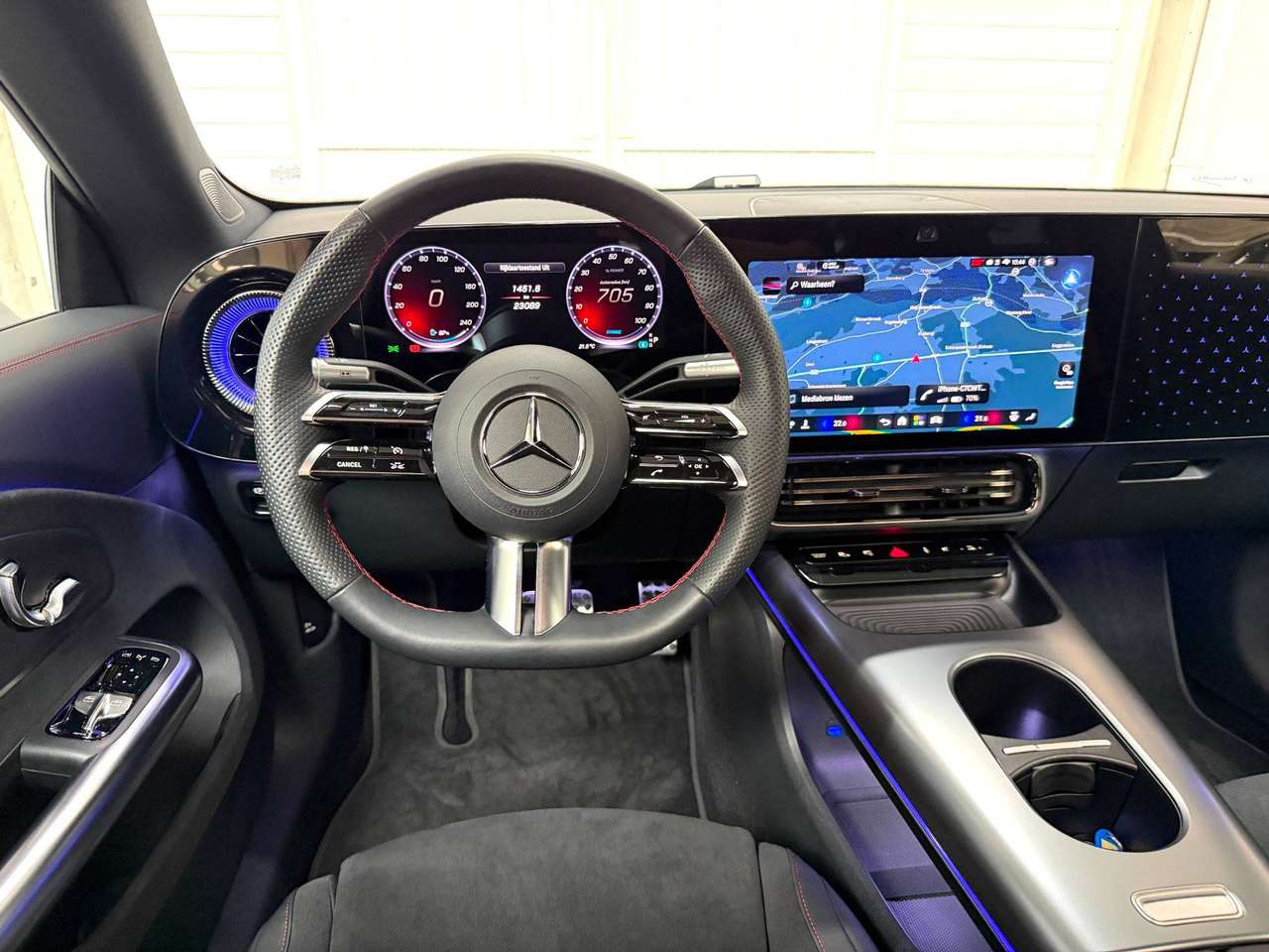 Mercedes-Benz CLA 250 EQ 250+ AMG Line Plus 85.5 kWh 730km WARMTEPOMP*PANO*MEMORYPACK*PREMIUMPACK — foto 10 van 25