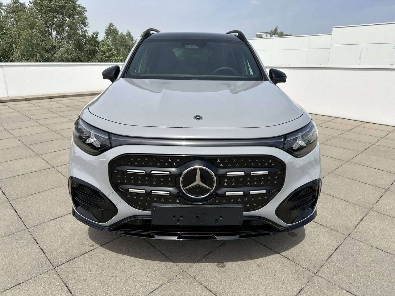 Mercedes-Benz GLB 250 + AMG LINE Electric Pano dak Memory Burmester 19" AMG — foto 5 van 19