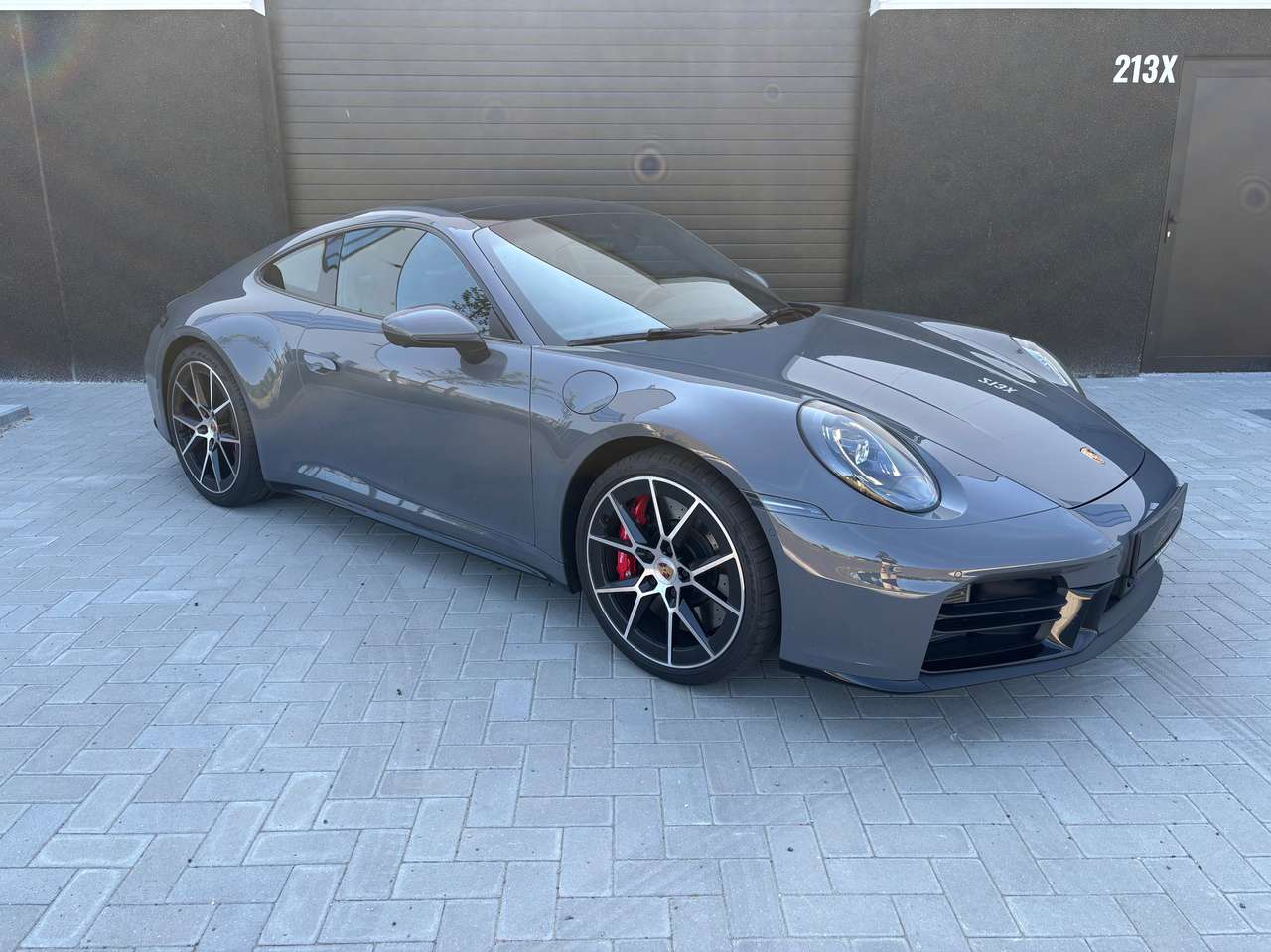 Porsche 992 911 Carrera 3.0 S PDK - SportDesign - Approved - 18way vent - ACC - TurboDesign - pano