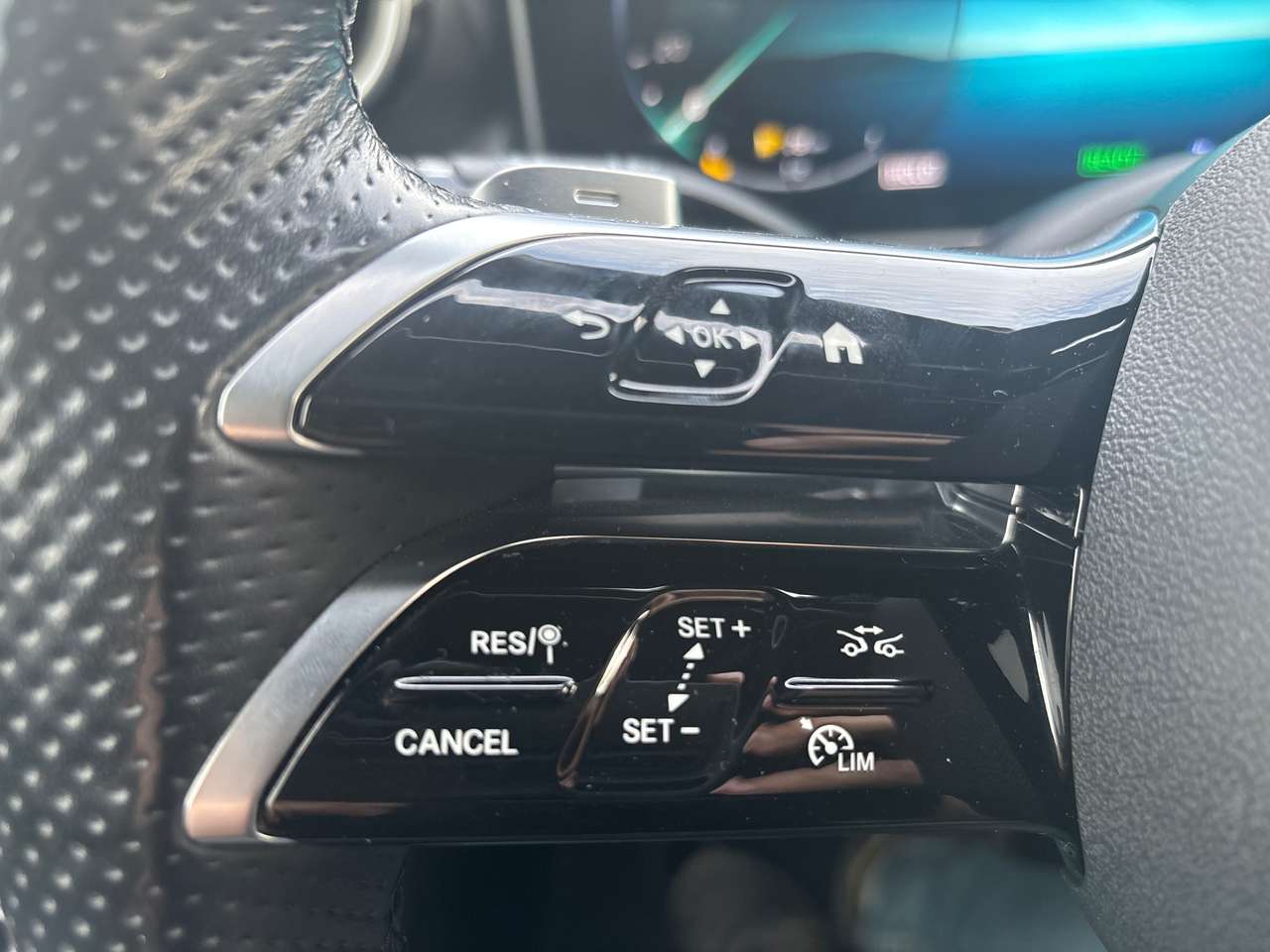 Mercedes-Benz GLC 300 GLC 300 de PHEV AMG Line 4MATIC - PANO - AIRMATIC - 360 - TREKHAAK - ACC - CARPLAY - LIGHT DESIGN — foto 16 van 25