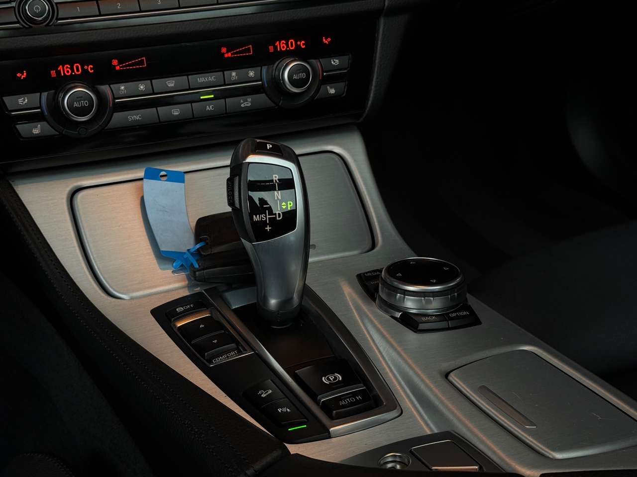 BMW 520 Touring 520 dXA M Sport Pakket XDRIVE — foto 15 van 25