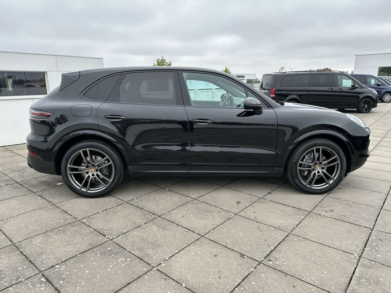 Porsche Cayenne 20"/PANODAK/LUCHTVERING/ACHTERUITRIJCAM — foto 2 van 19