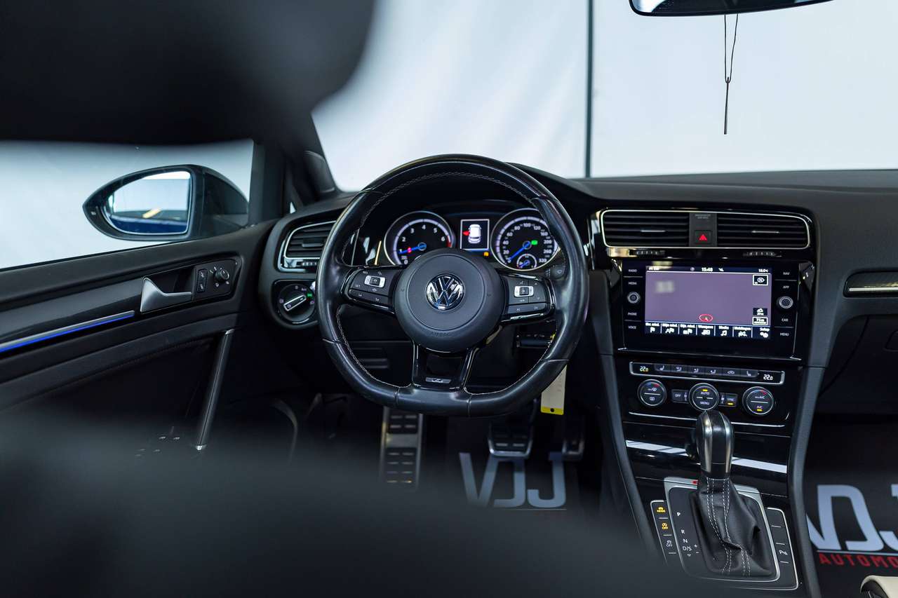 Volkswagen Golf R GARANTIE|4MOTION|PANO|KEYLESS|ACC|ZETELVERW.| — foto 15 van 25