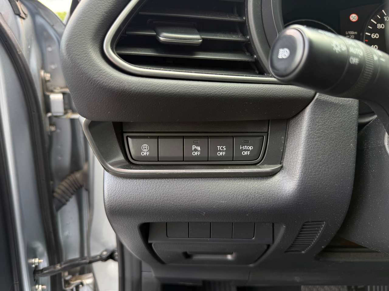 Mazda CX-30 2.0i SKYACTIV-G MHE Hakoné — foto 13 van 21