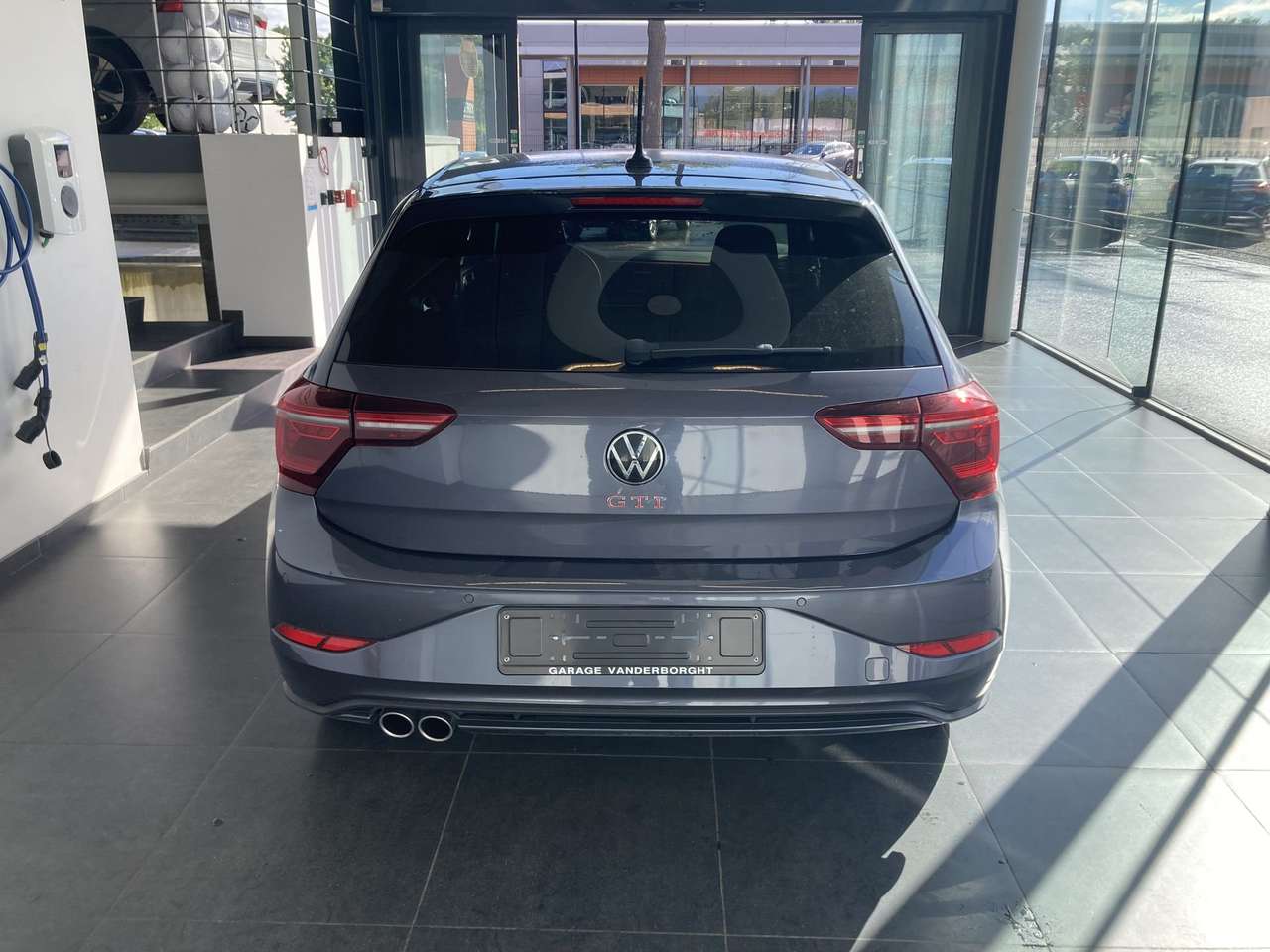 Volkswagen Polo GTI 2.0TSI 207PK DSG AUTOMAAT — foto 5 van 16