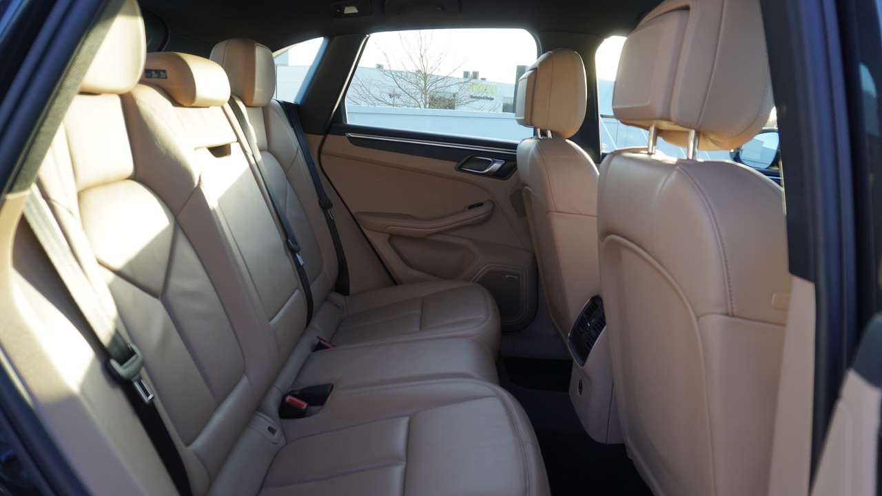 Porsche Macan LUCHTVER/BOSE/LED MATRIX PDLS/COMFORTSTOEL/PANODAK — foto 16 van 18