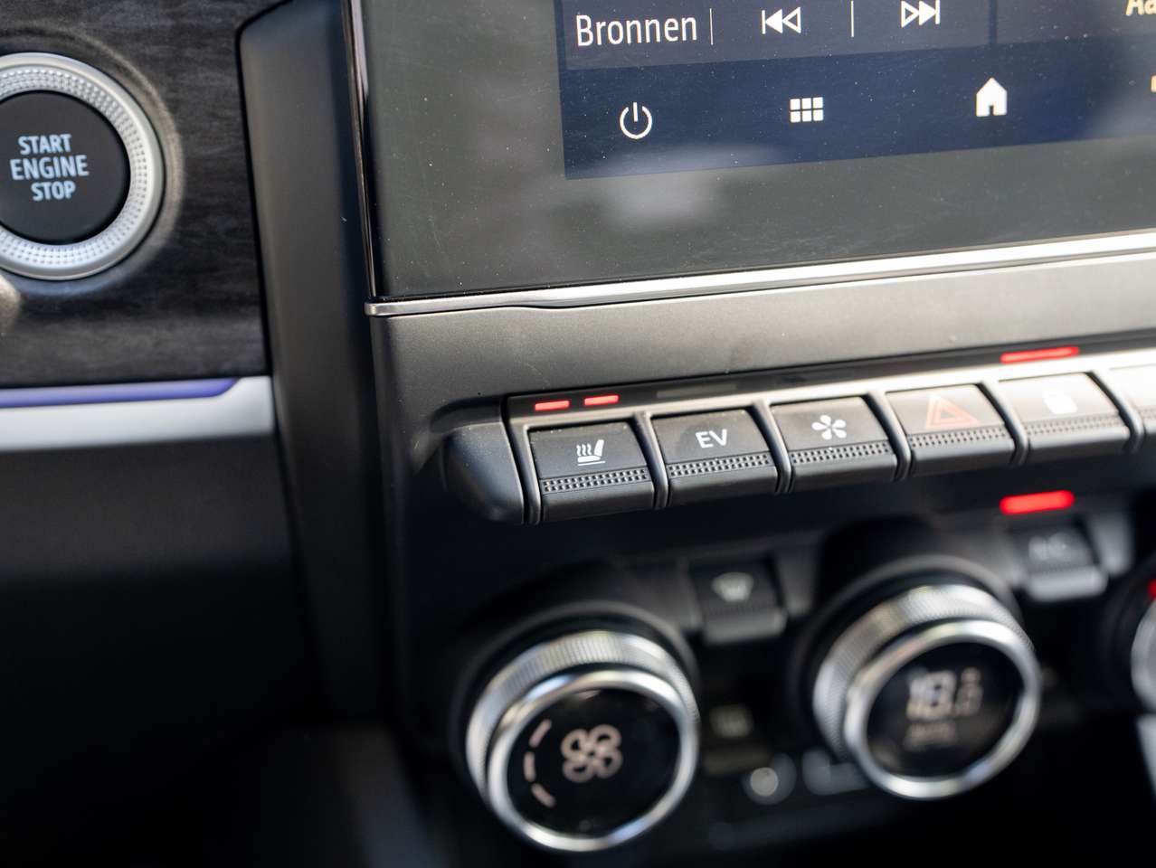 Renault Arkana Arkana E-TECH 1.6i Alpine Edition FULL-OPTION - PANORAMA/CAMERA/ADAP CRUISE CONTROL/KEYLESS/BOSE SOUND SYSTEEM/LED — foto 14 van 24