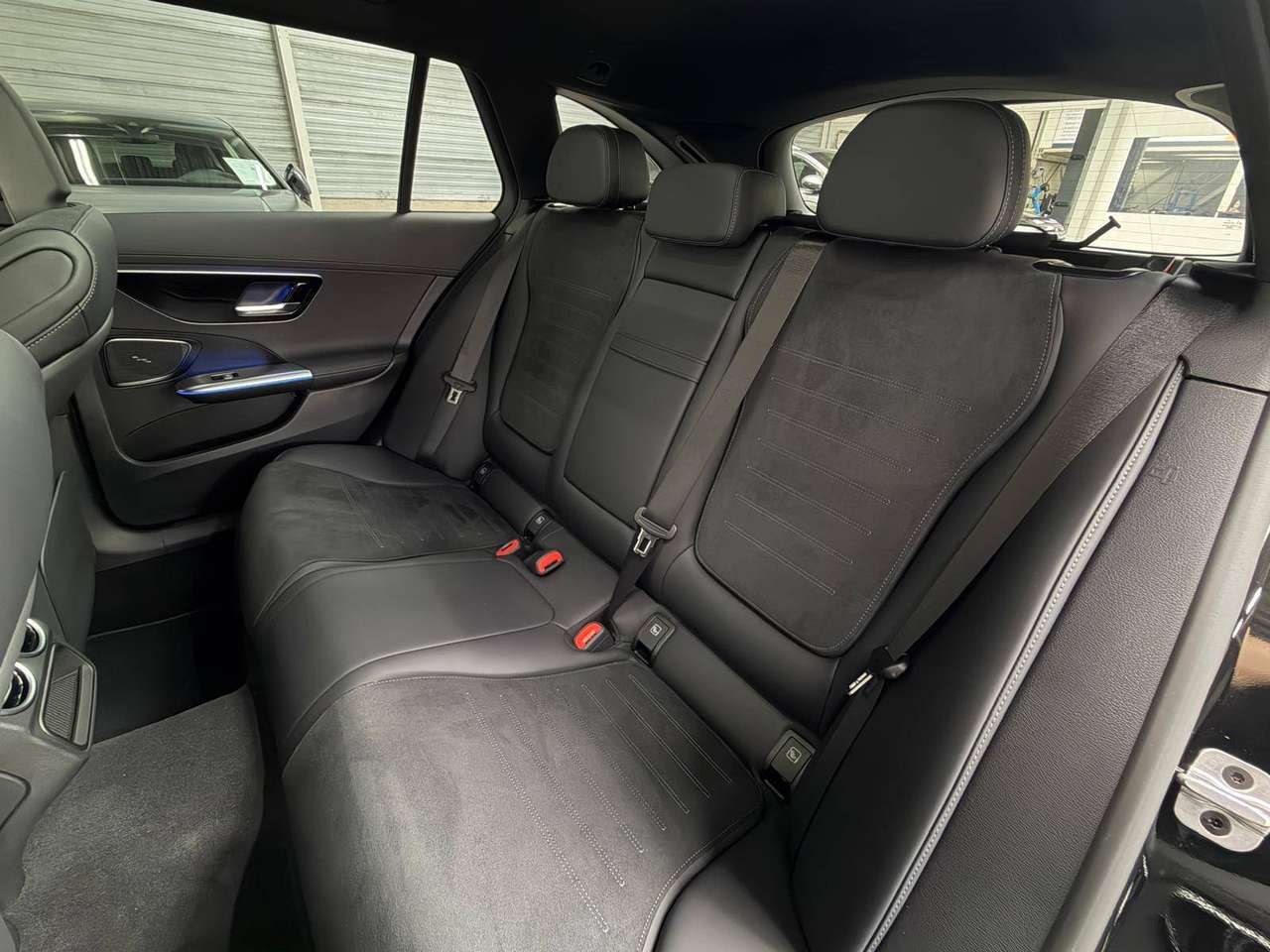 Mercedes-Benz C 180 T Break AMG Line MEMORY*CARPLAY*360CAMERA*TREKHAAK*PANO*ACC*TREKHAAK — foto 16 van 25