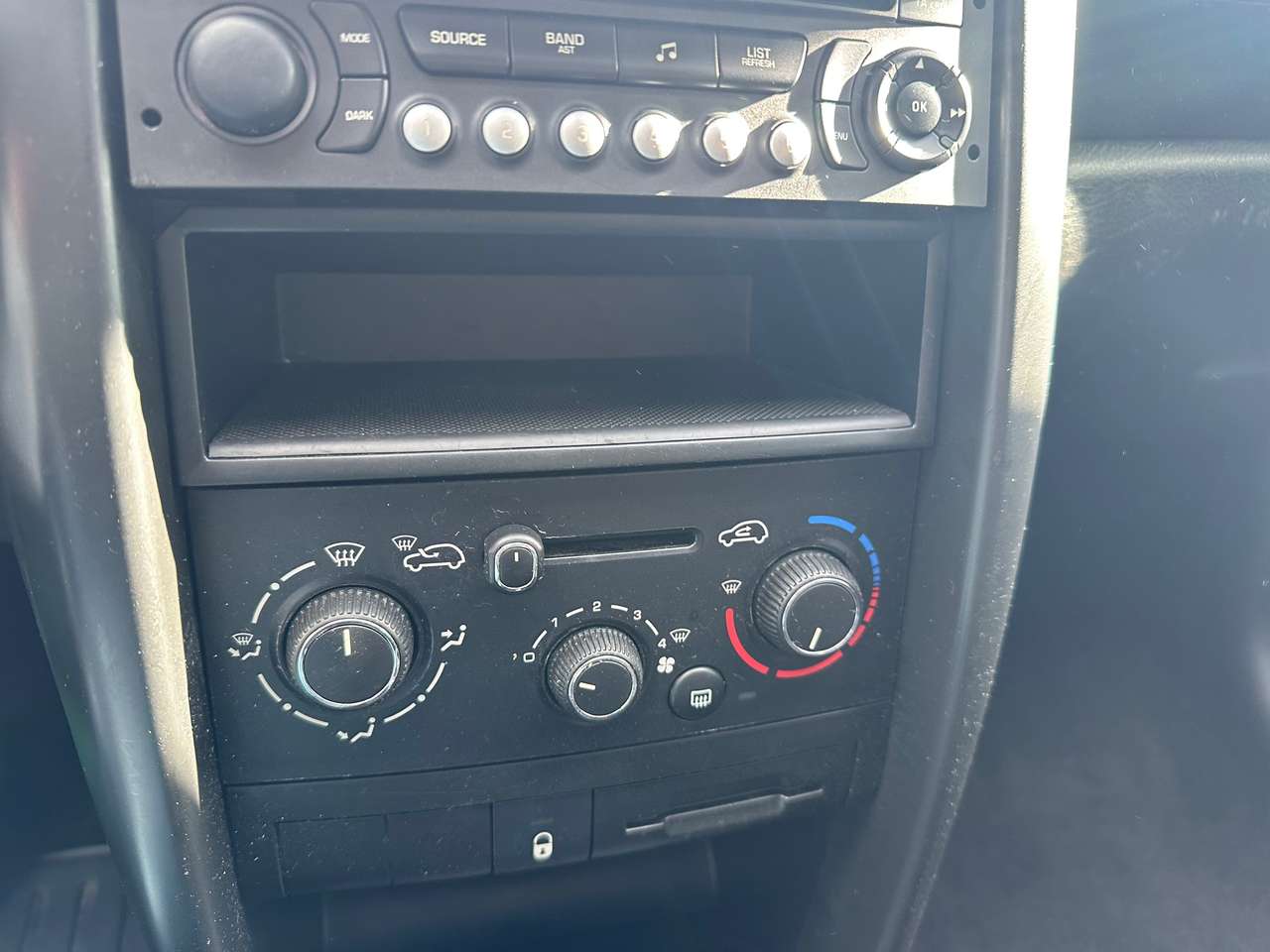 Peugeot 207 1.4i Trendy Break SW 1 er Prop 59000km !!!! — foto 15 van 16