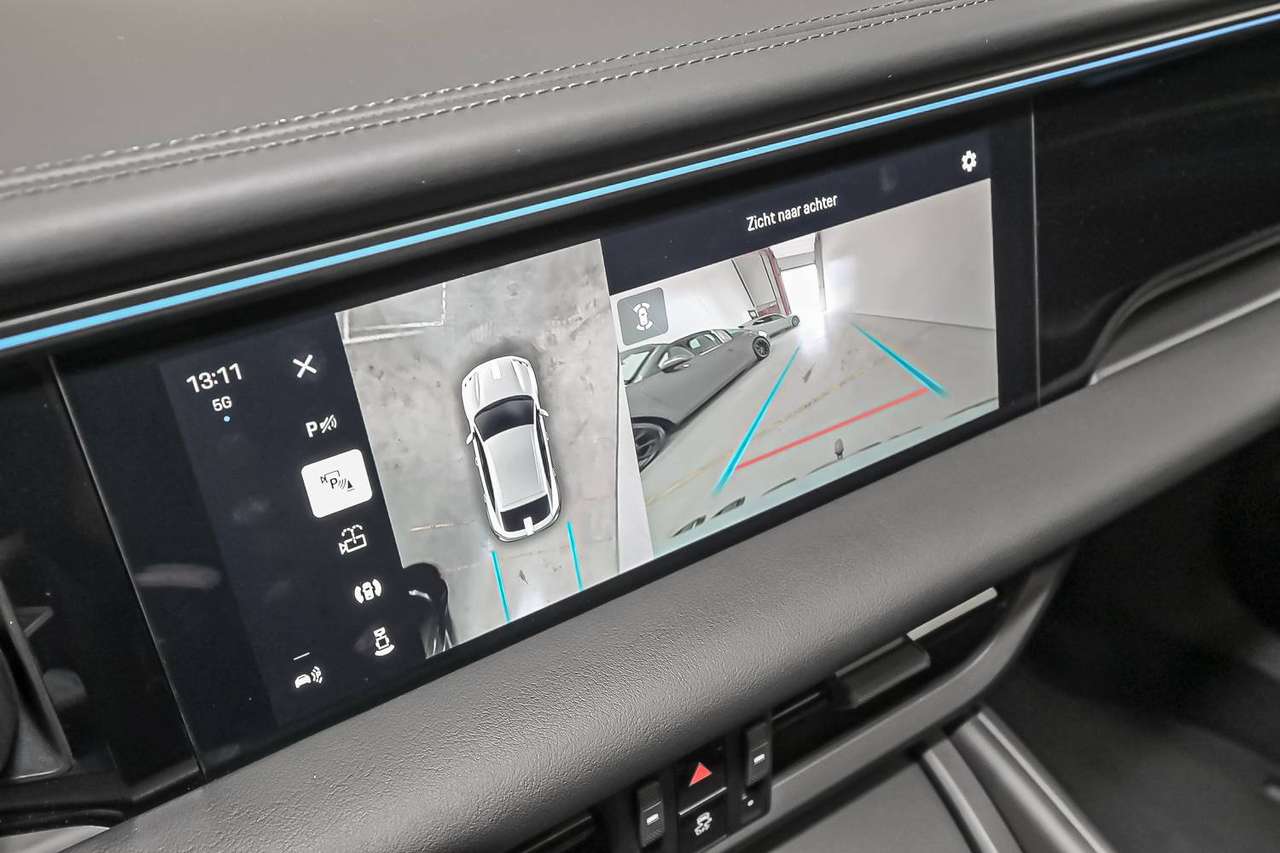 Porsche Macan Porsche Macan 4 – Performance Battery Plus – 22” Macan Sport – Luchtvering – Achterasbesturing – InnoDrive — foto 18 van 25