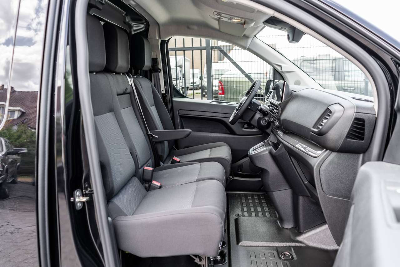 Citroen Jumpy 2.2HDi XL- Automaat - LED/ Camera/ Winter Pack - 28.800 ex BTW — foto 10 van 17
