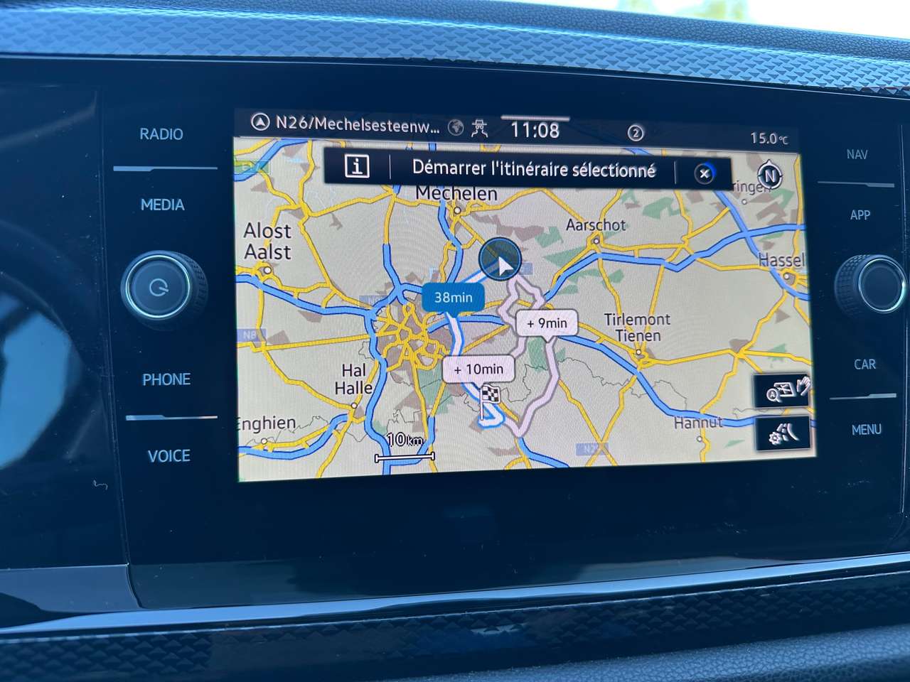 Volkswagen Taigo 1.0 TSI Life  Camera GPS Pdc Alu velgen 63000km — foto 9 van 15
