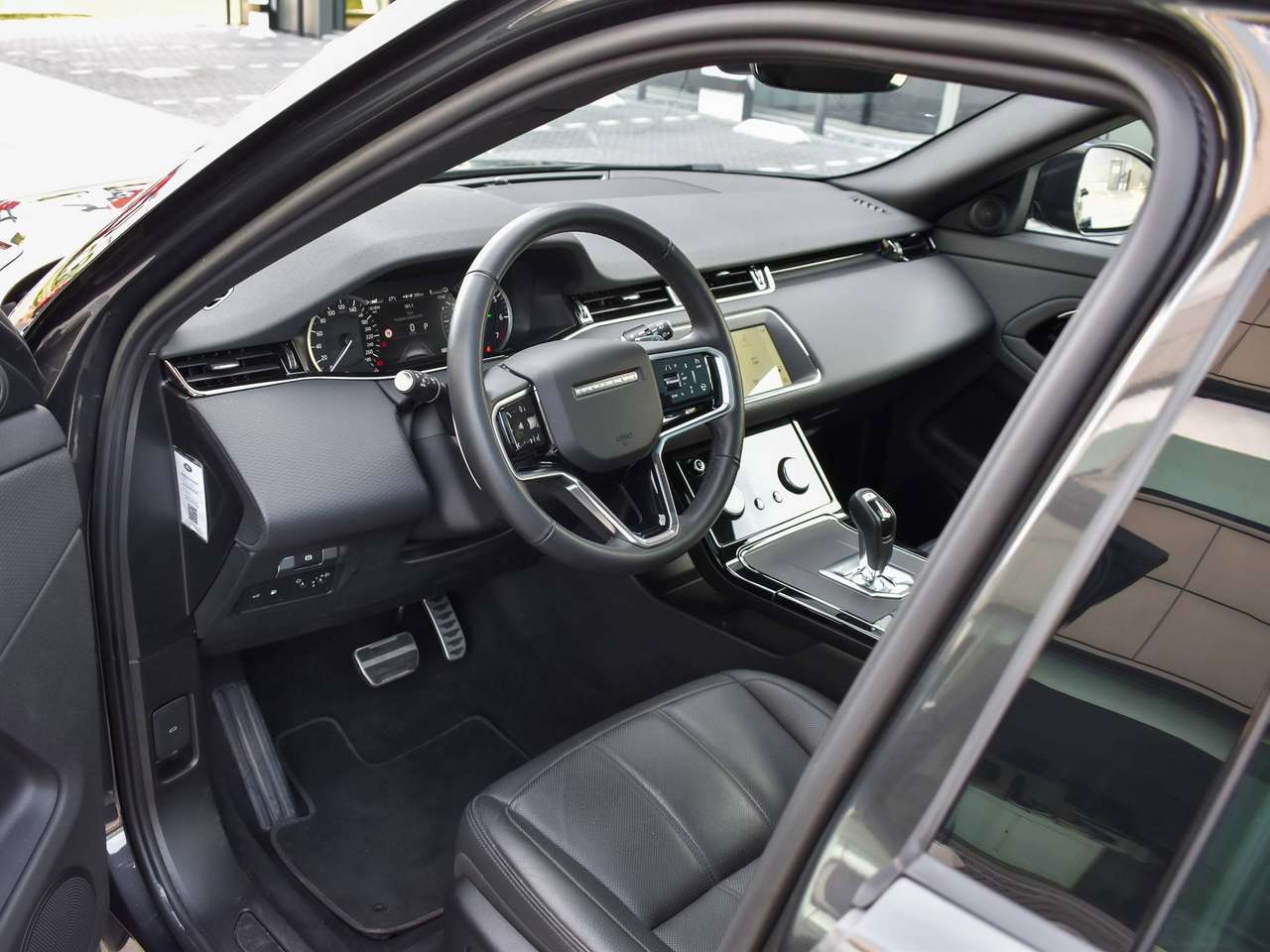 Land Rover Range Rover Evoque P300e R-DYNAMIC S - PHEV - AWD — foto 6 van 25